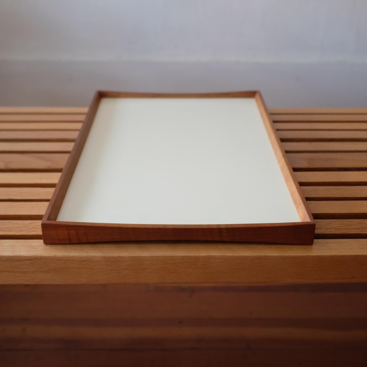 Finn Juhl for Torben Orskov Reversible Black and White Teak Tray, 1965 In Good Condition In San Diego, CA