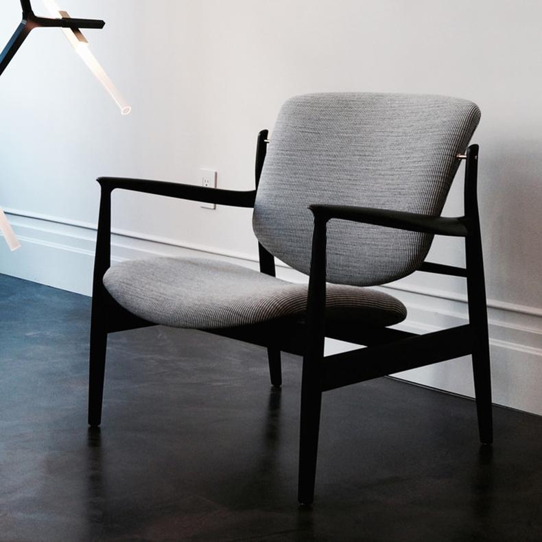 Finn Juhl France Chair in Wood and Fabric 4