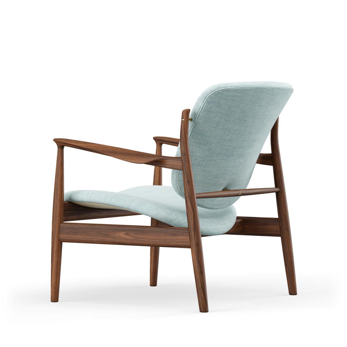 Finn Juhl France Chair in Wood and Fabric 10