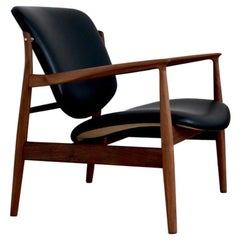 Finn Juhl France Chair in Wood and Leather