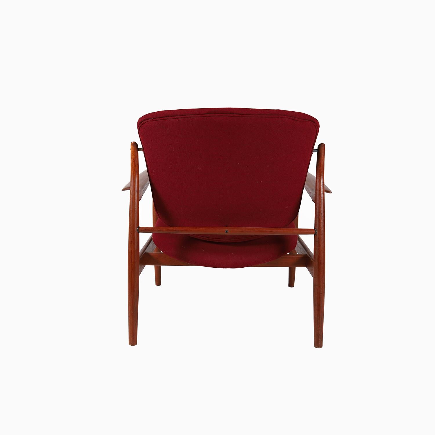 Finn Juhl France Lounge Chair FD 136 In Excellent Condition For Sale In Minneapolis, MN