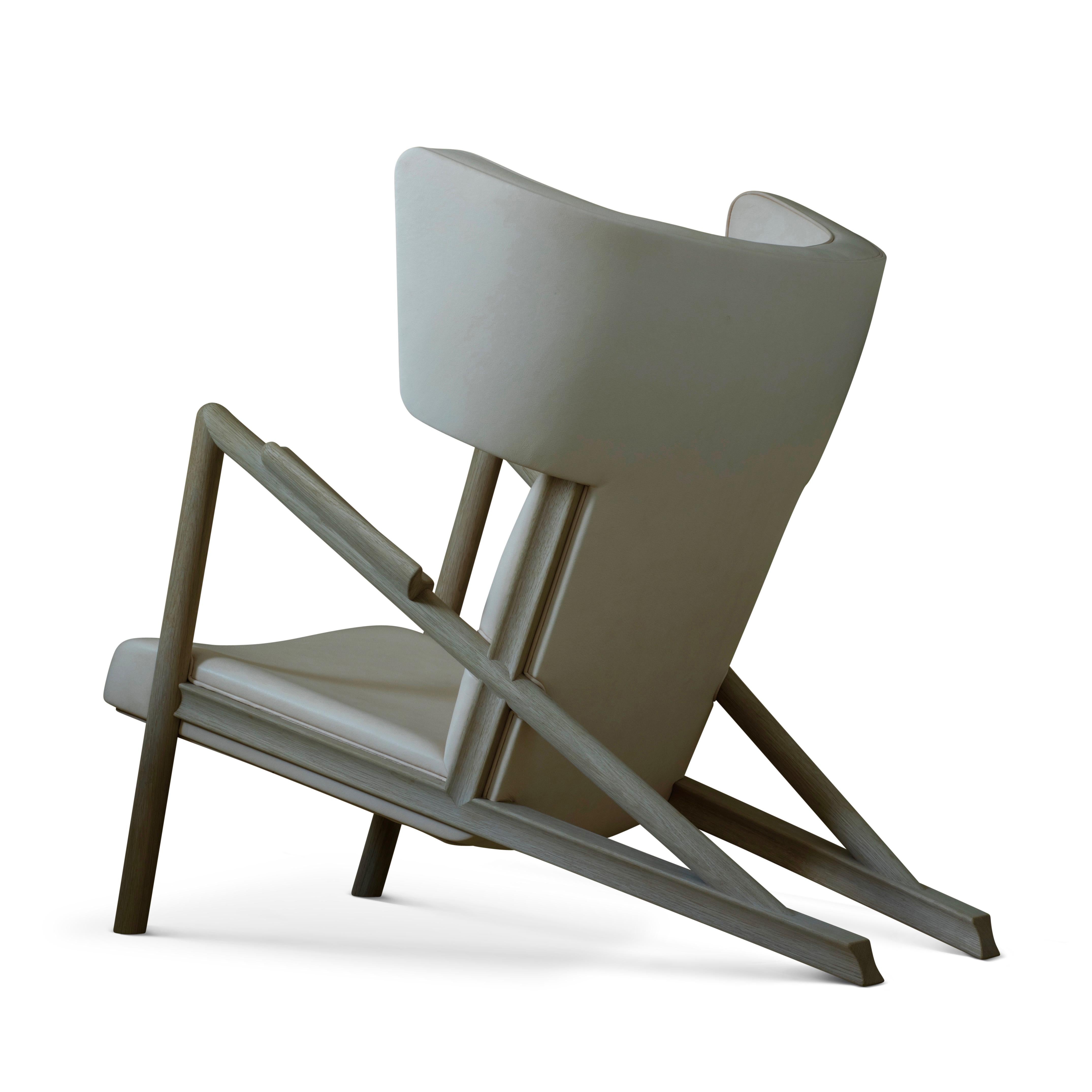 Modern Finn Juhl Grasshopper Armchair Wood and Leather