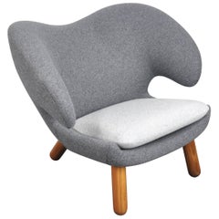 Finn Juhl Grey Pelican Chair