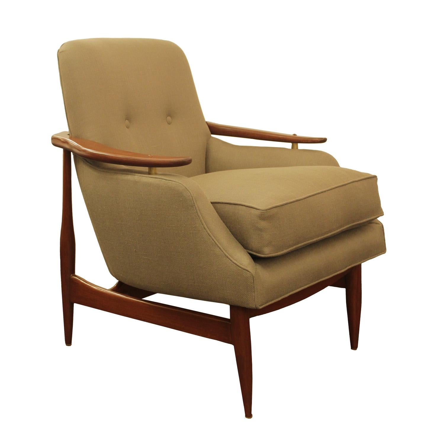 Scandinavian Modern Finn Juhl Inspired Pair of Danish Mid-Century Lounge Chairs 1970s