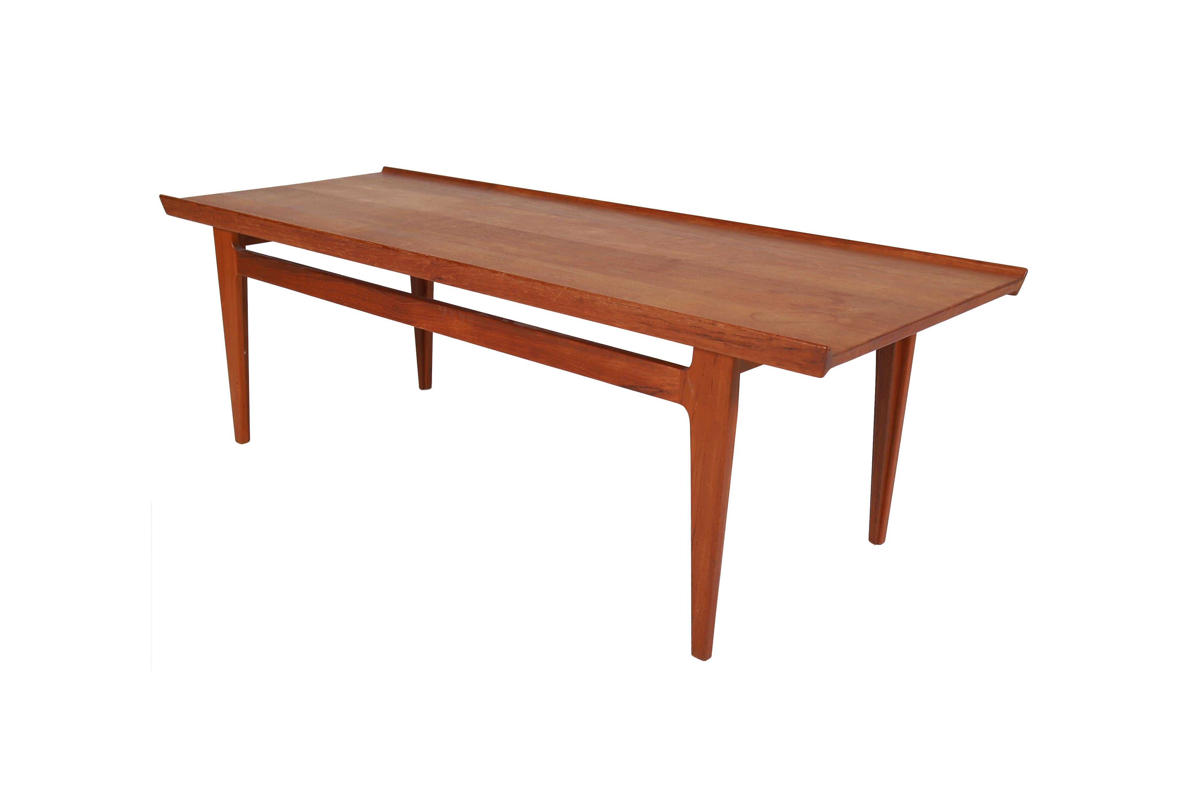 Danois Table basse Finn Juhl Japan en vente