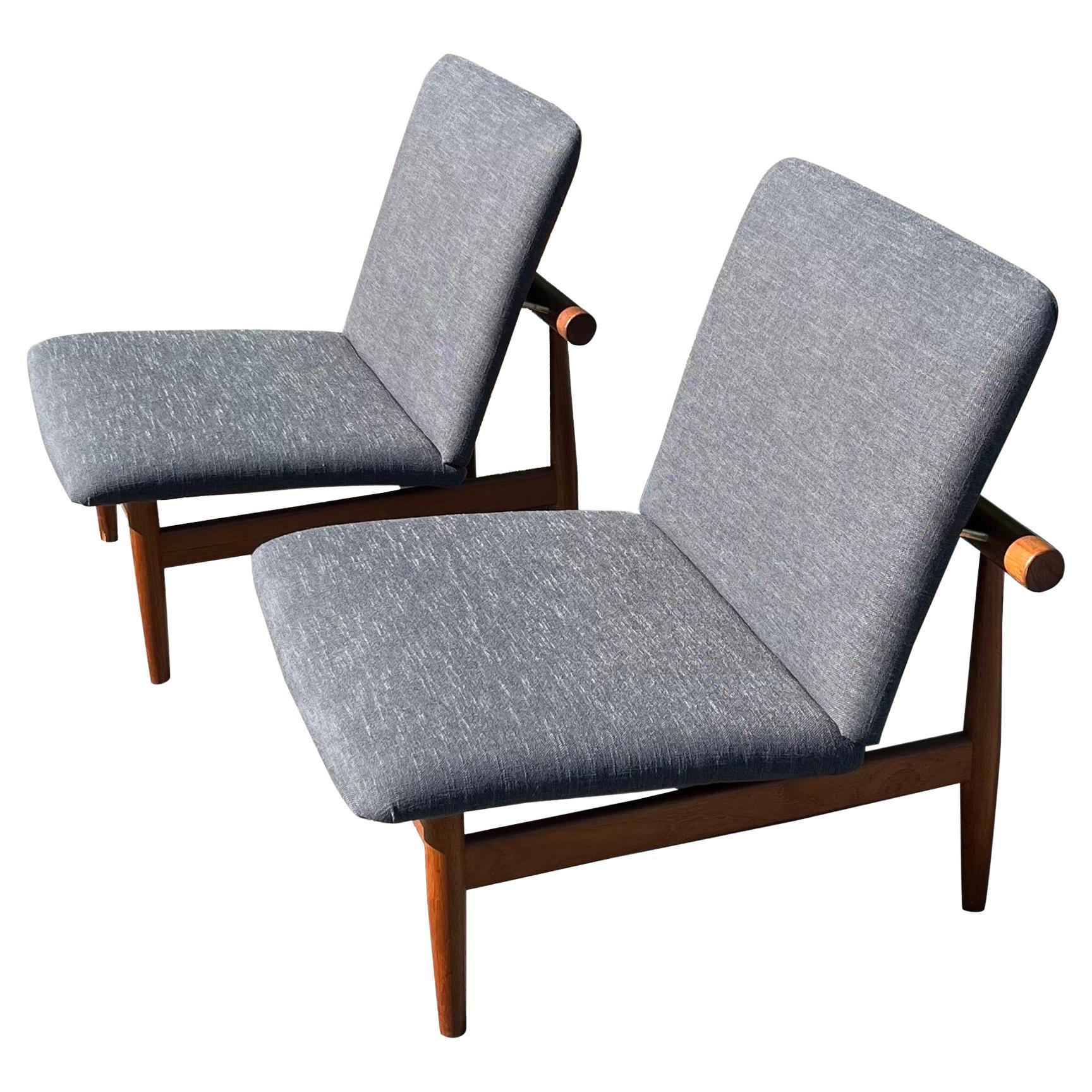 Finn Juhl “Japan” Lounge Slipper Chairs Danish Mid-Century Modern Teak 