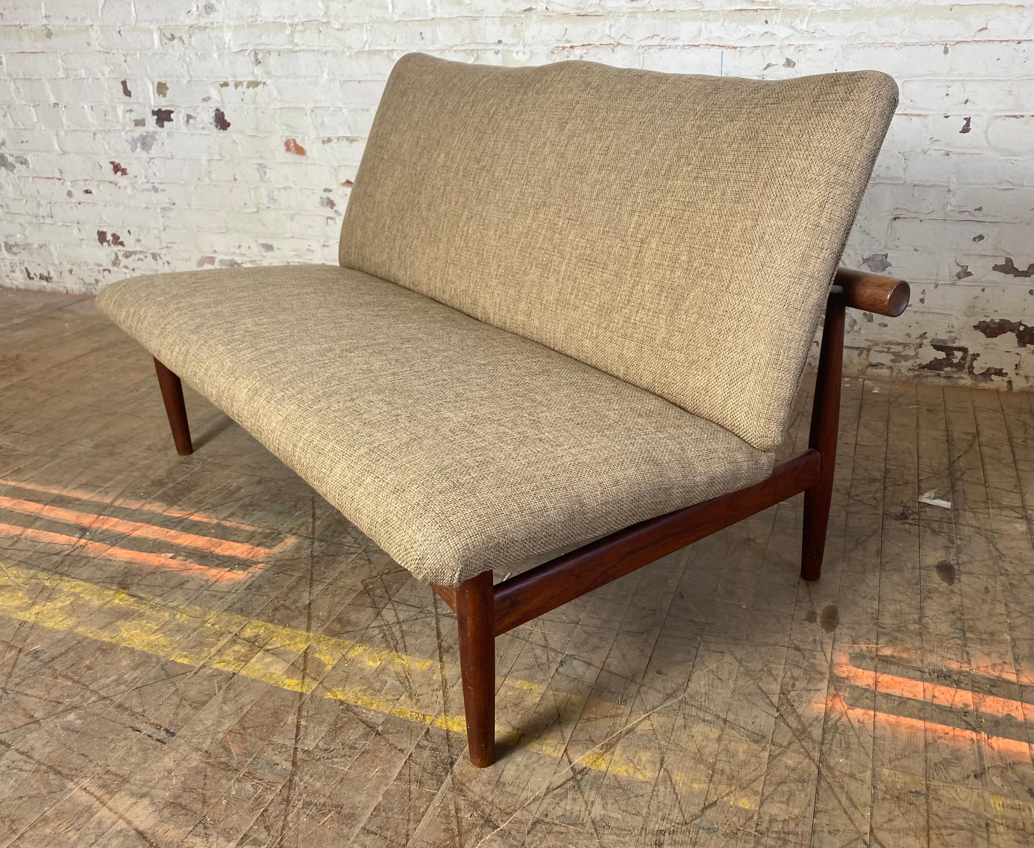 Danish Finn Juhl Japan Series Two-Seater Sofa, Early Label, Original Fabric / Denmark