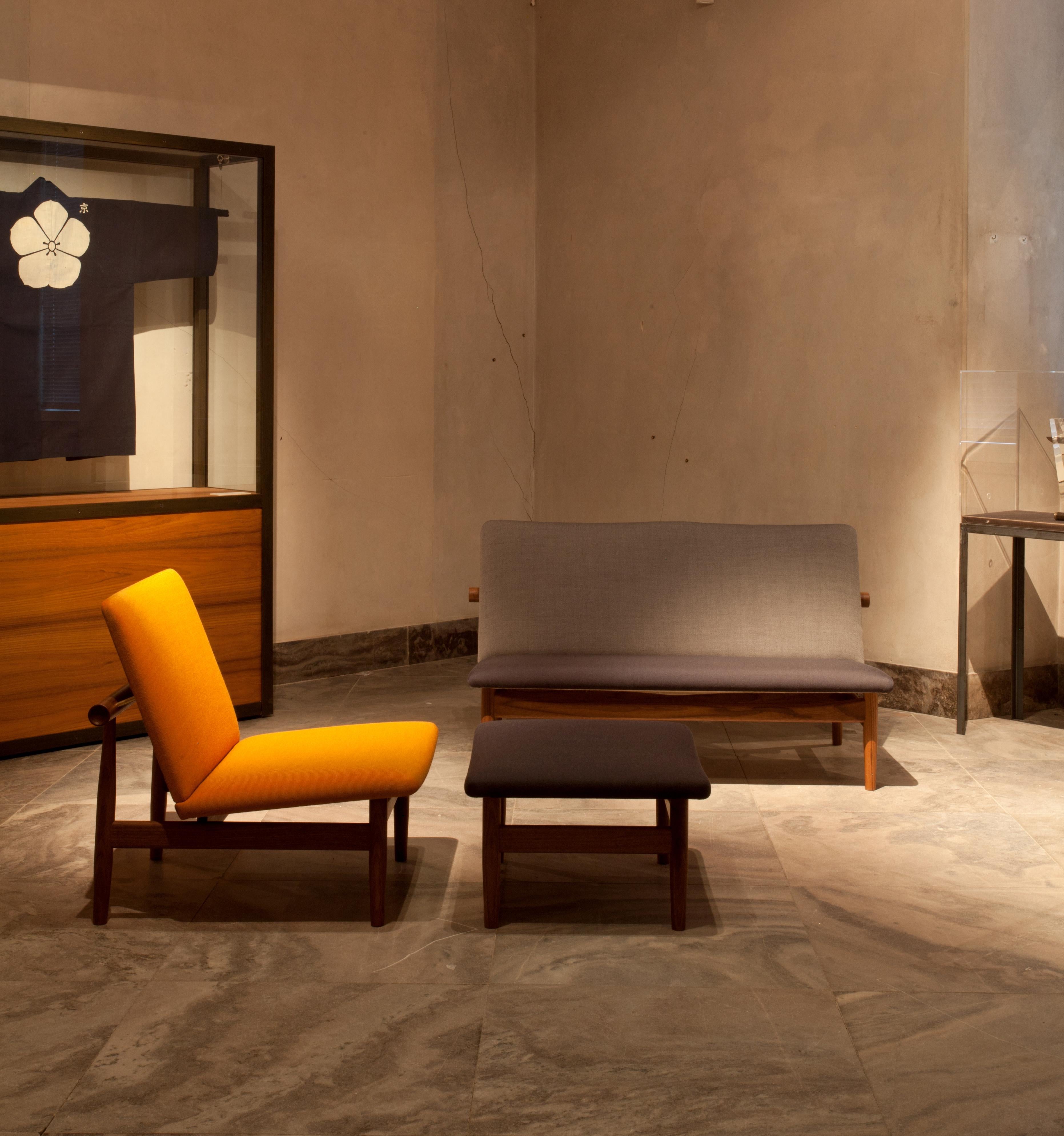 Finn Juhl Japan Series Two-Seaters Sofa, Wood and Fabric 5