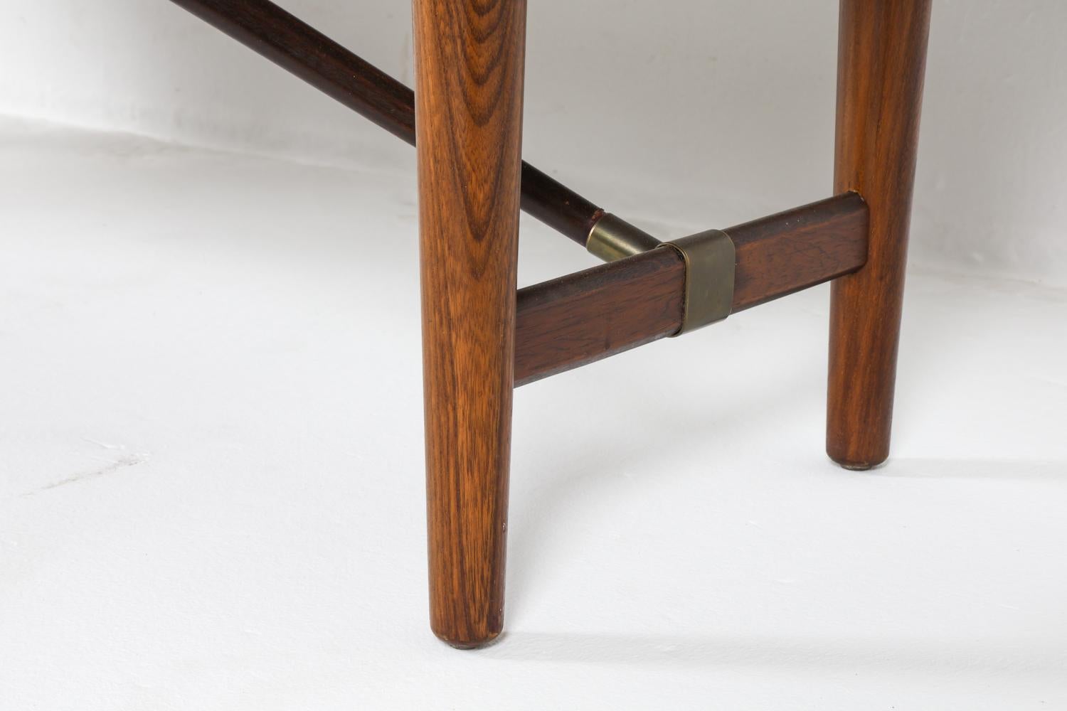 Aparador danés de palisandro estilo Finn Juhl Johannes Andersen, circa años 60 Madera en venta