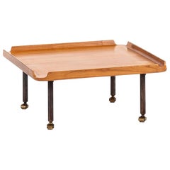 Table basse Finn Juhl de l'ébéniste Niels Roth Andersen au Danemark