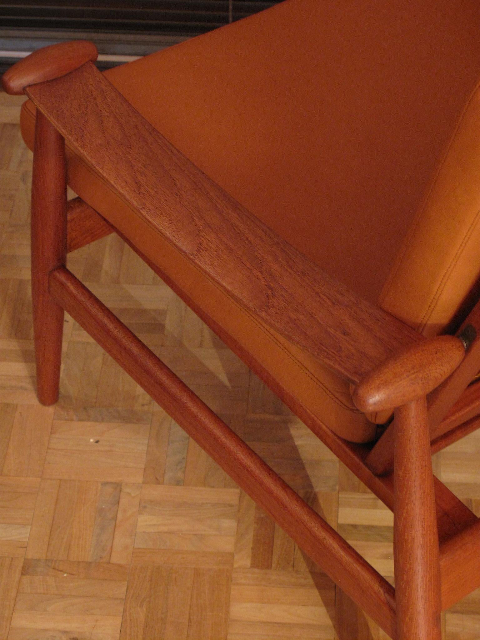 Mid-20th Century Finn Juhl Model 133 'Spadestolen' Teak and Leather Lounge Chair