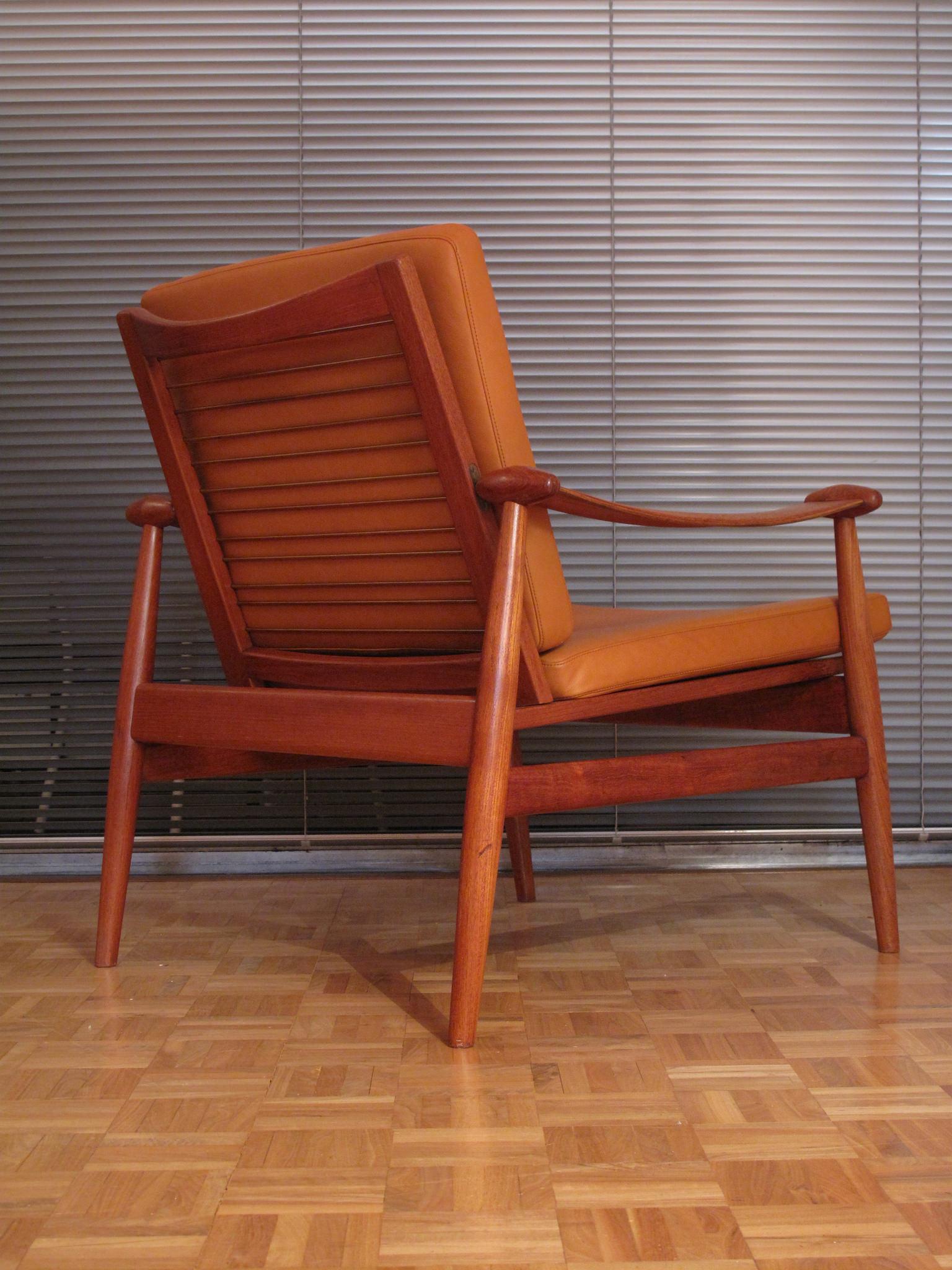 Finn Juhl Model 133 'Spadestolen' Teak and Leather Lounge Chair 1