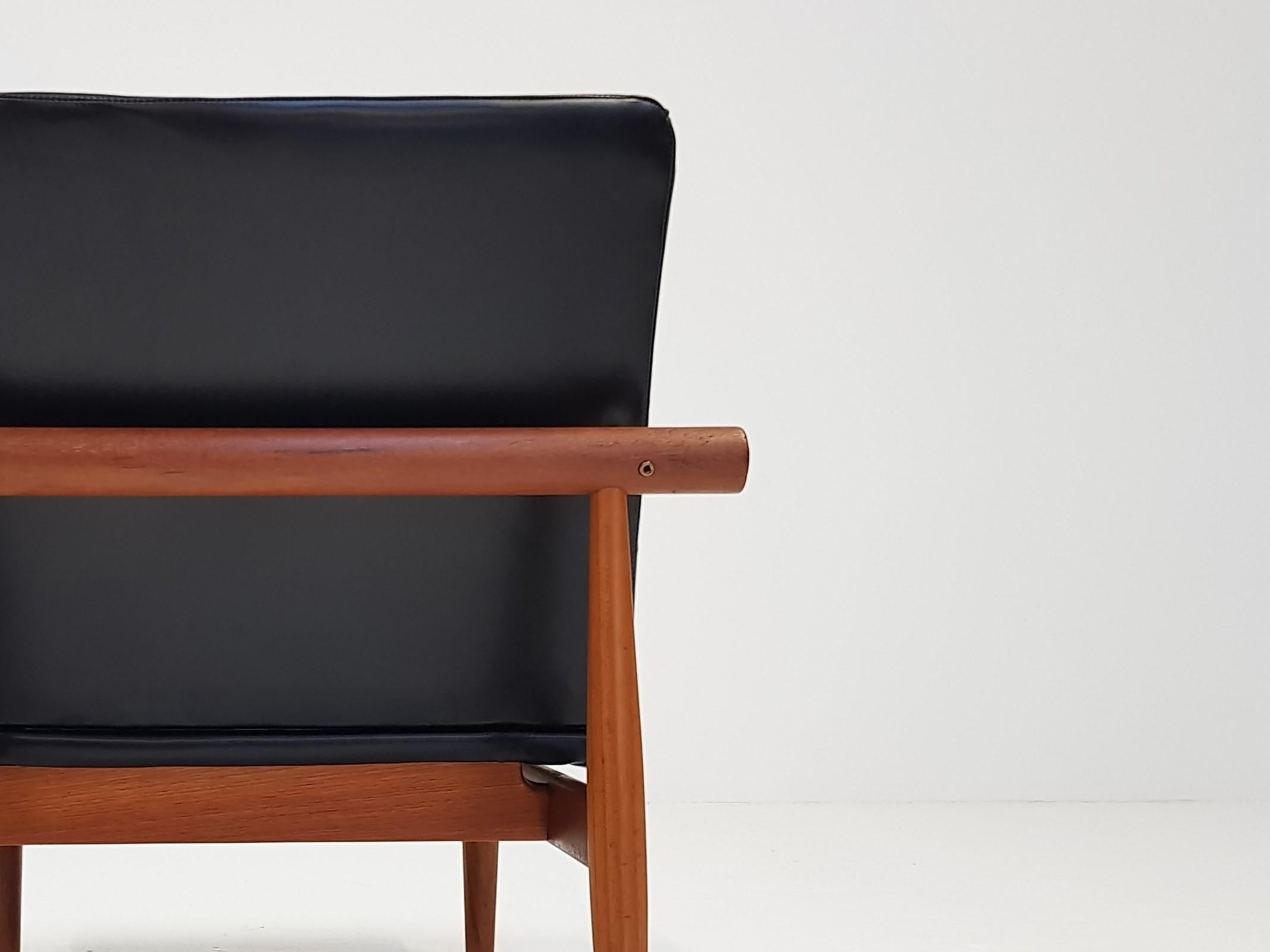 Danish A Finn Juhl Japan chair, Model 137 for France and Daverkosen, Denmark, 1950s