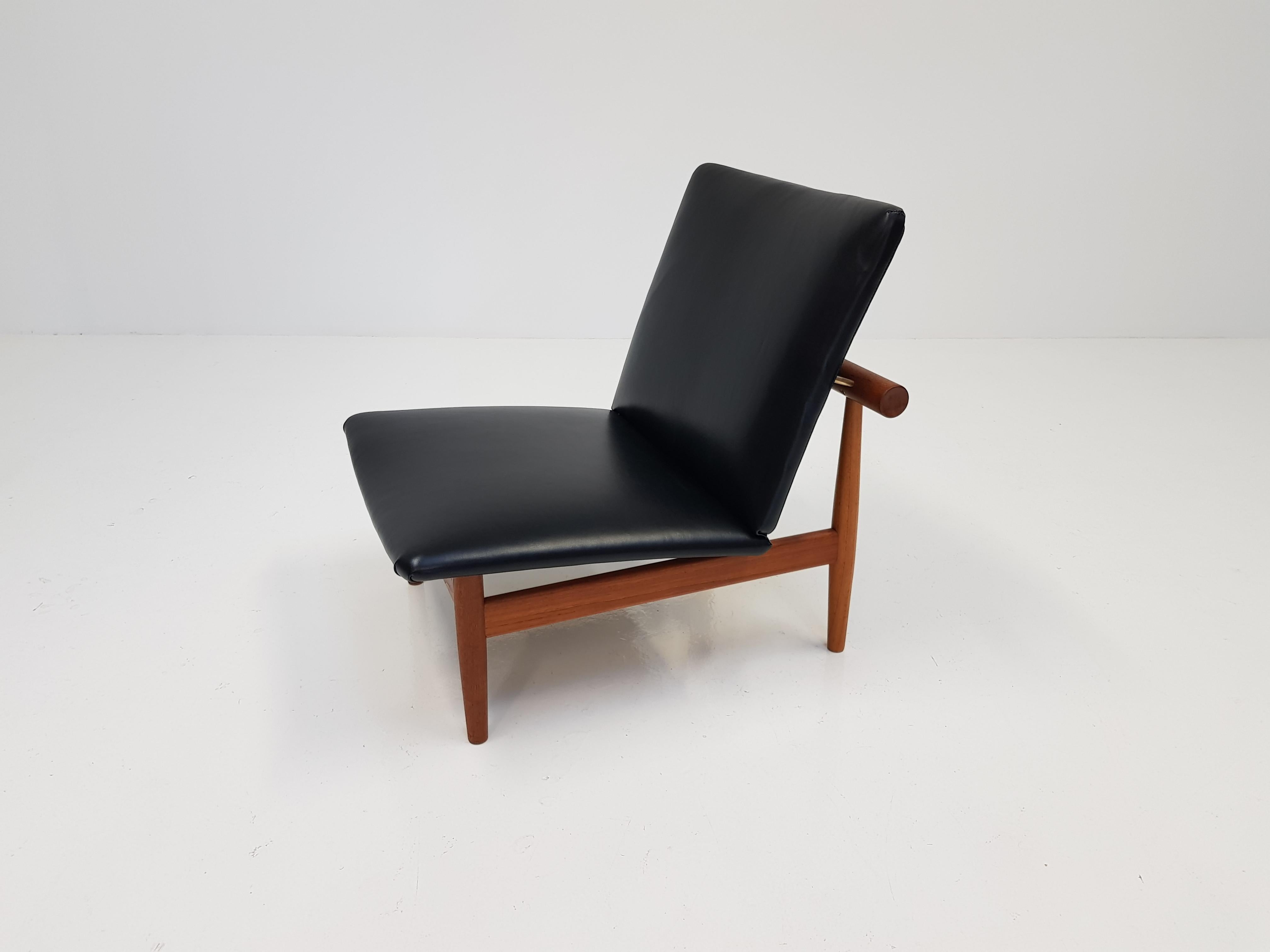 A Finn Juhl Japan chair, Model 137 for France and Daverkosen, Denmark, 1950s In Good Condition In London Road, Baldock, Hertfordshire