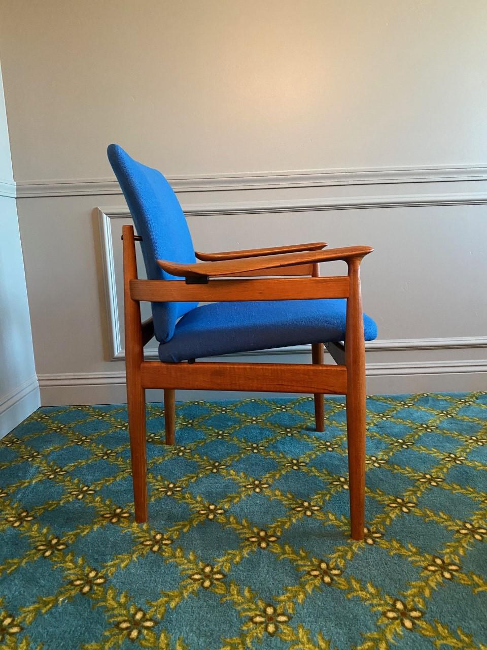 Mid-Century Modern Finn Juhl Model 192 Set of Midcentury Teak Chairs '1960s' For Sale