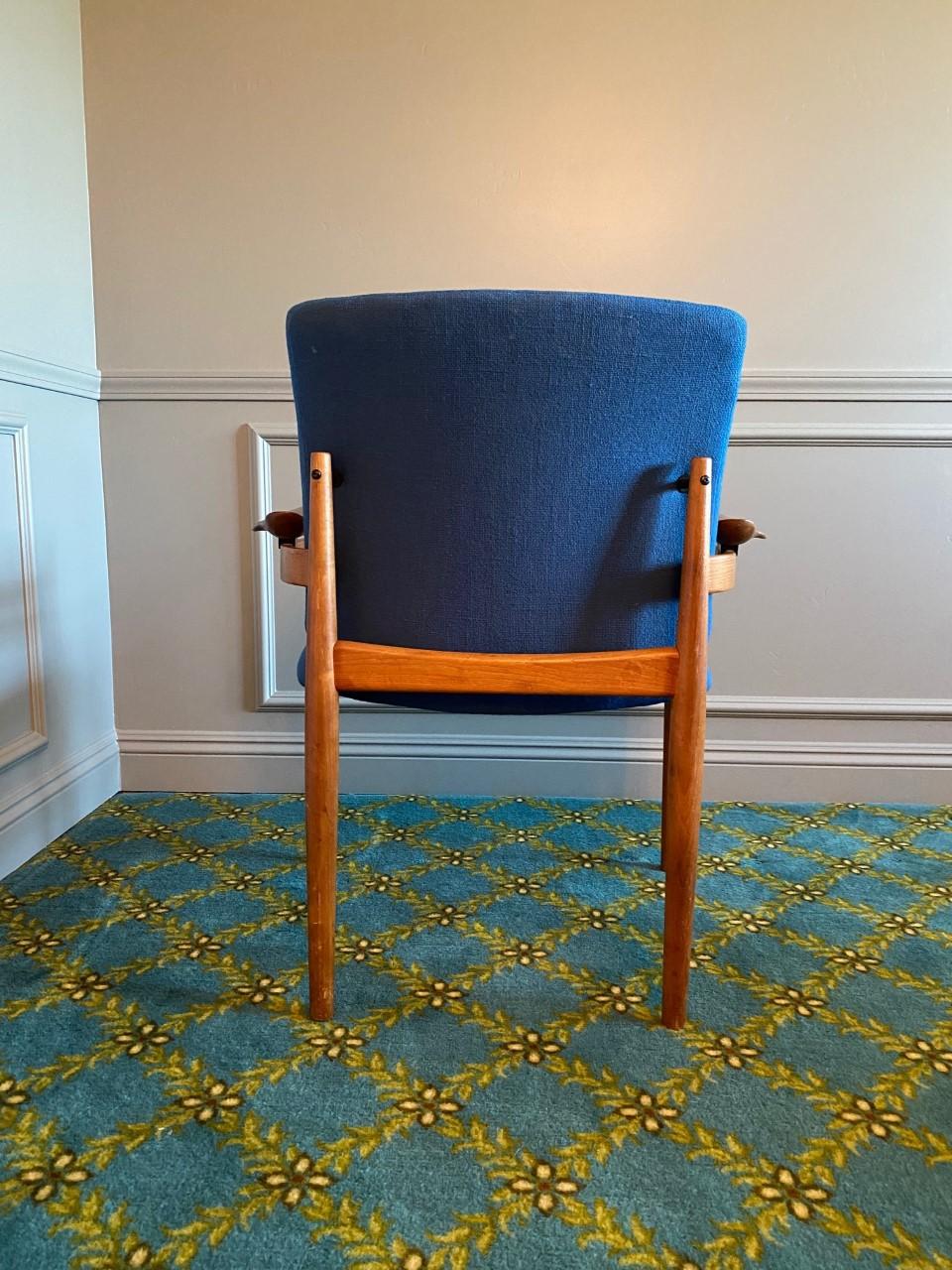 Danish Finn Juhl Model 192 Set of Midcentury Teak Chairs '1960s' For Sale