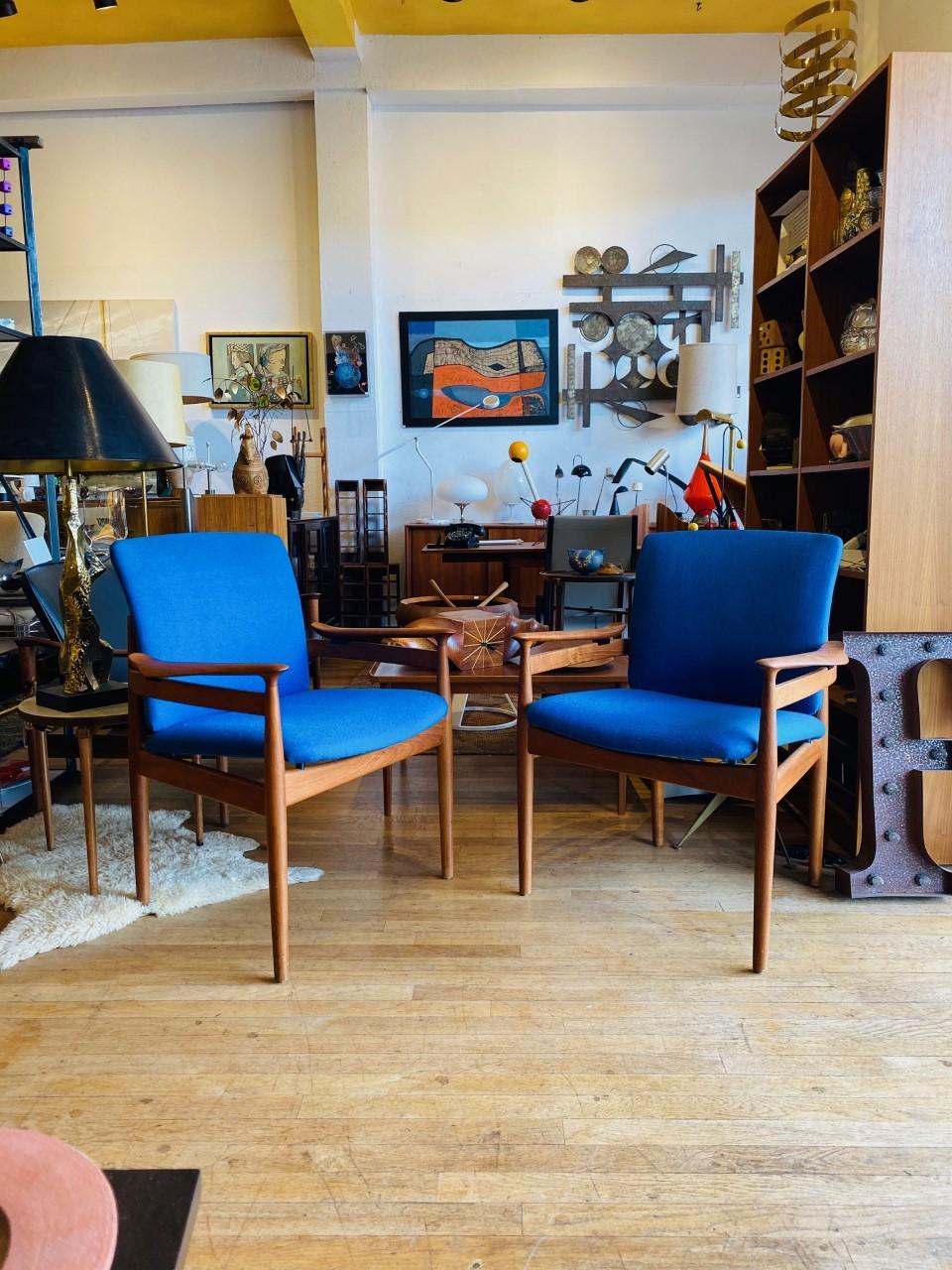 Finn Juhl Model 192 Set of Midcentury Teak Chairs '1960s' For Sale 1