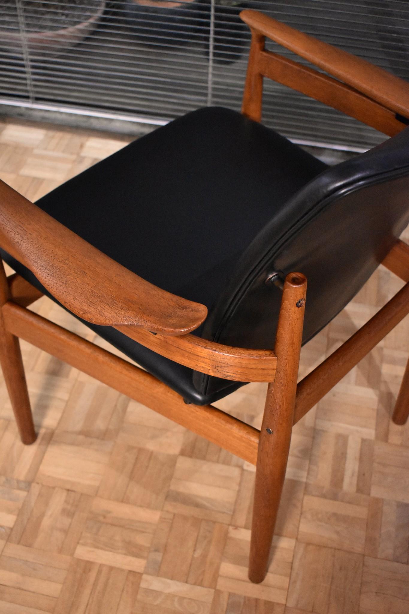 Danish Finn Juhl Model 192 Teak and Leather Armchair For France & Son, Denmark