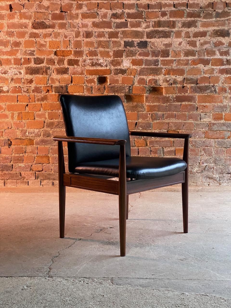 Danish Finn Juhl Model 209 Diplomat Chairs in Rosewood & Leather Set of Six, Cado 1965