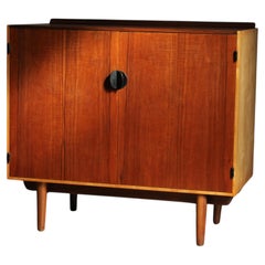 Finn Juhl model 22 Two-Tone Cabinet for Baker Furniture Company, 1950s