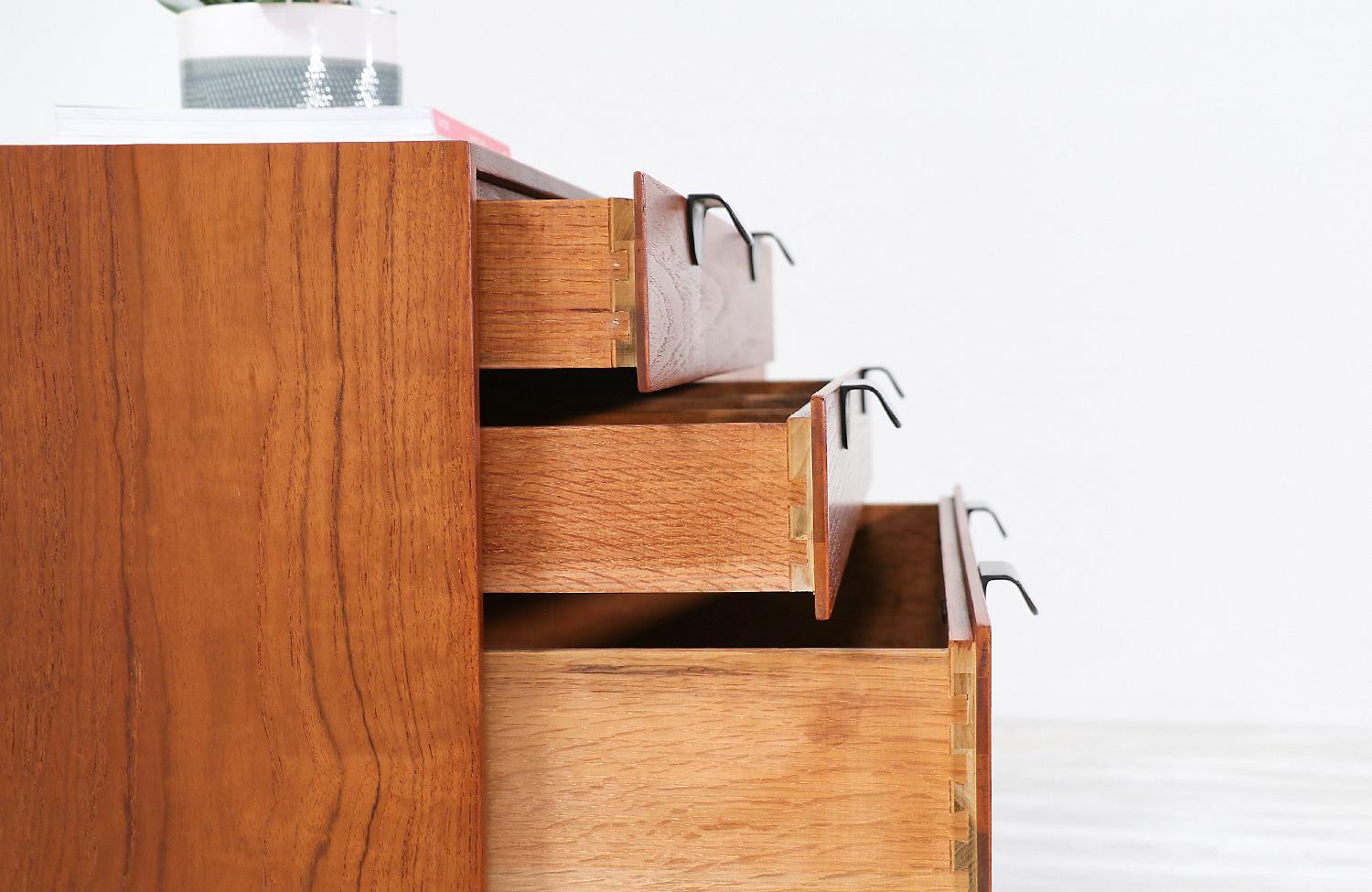 Finn Juhl Model 23-22 Teak Credenza for Baker Furniture 3