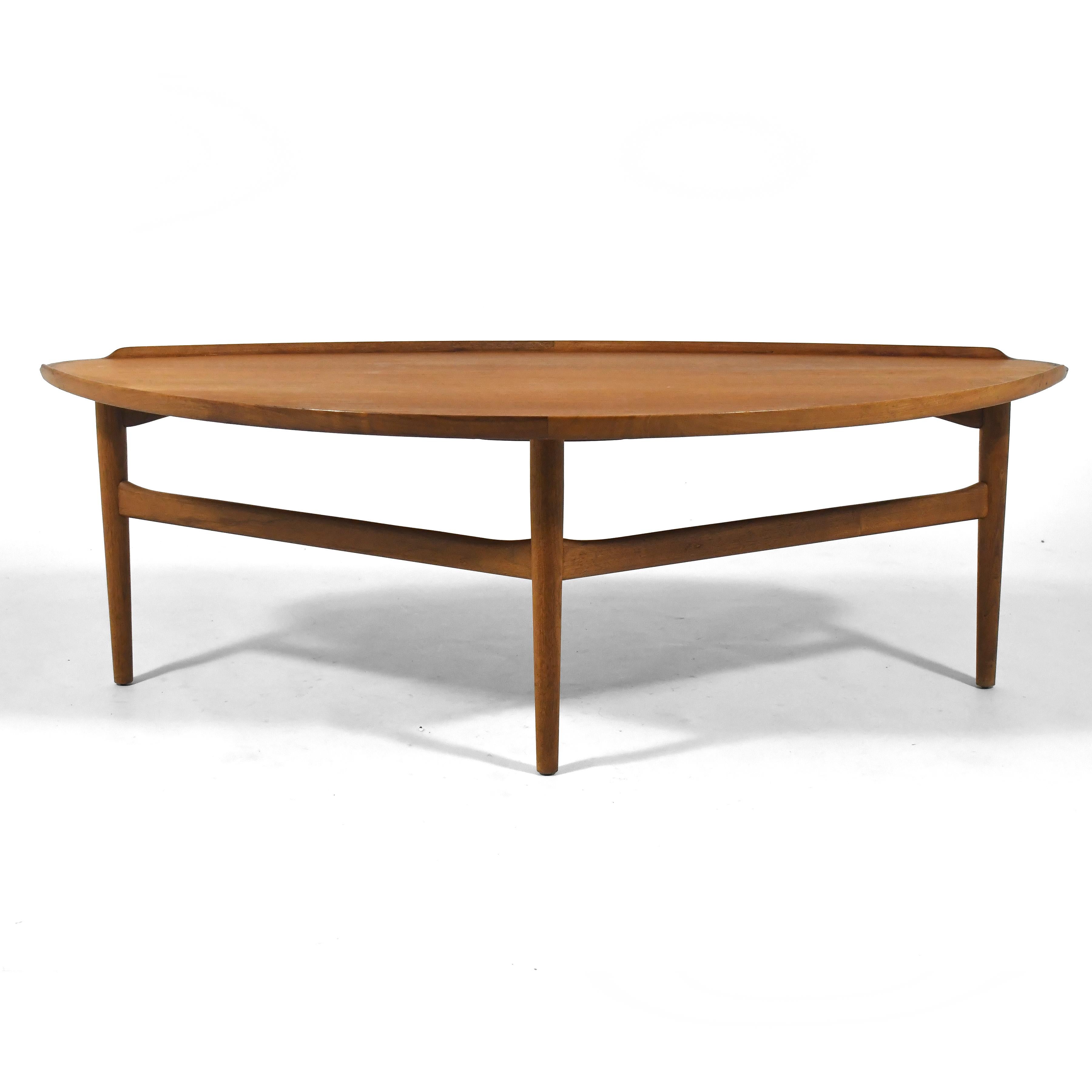 Mesa baja Finn Juhl Model 521 de Baker en venta 3