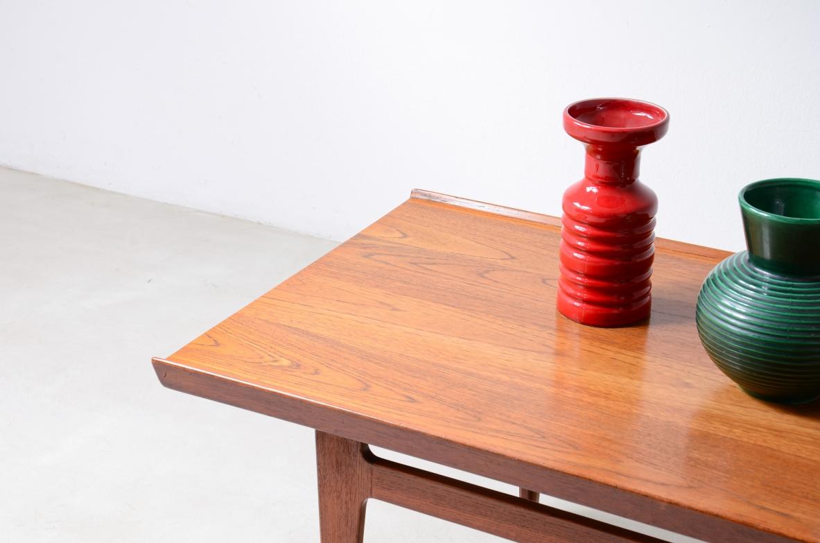 Bois Finn Juhl, model 531/45 coffee table in solid teak. en vente