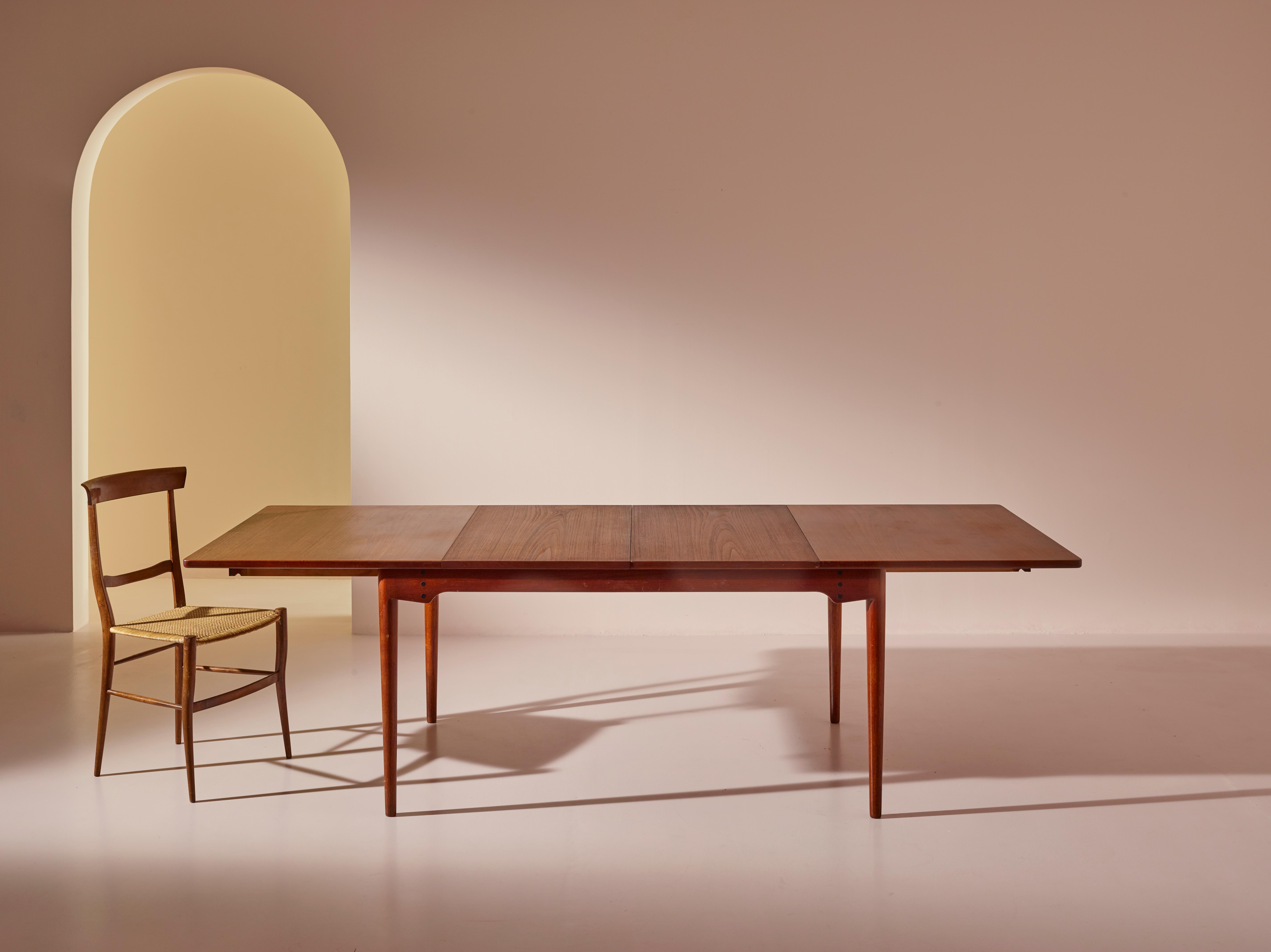 Teak Finn Juhl Model B065 teak extendable dining table for Bovirke, Denmark, 1950s