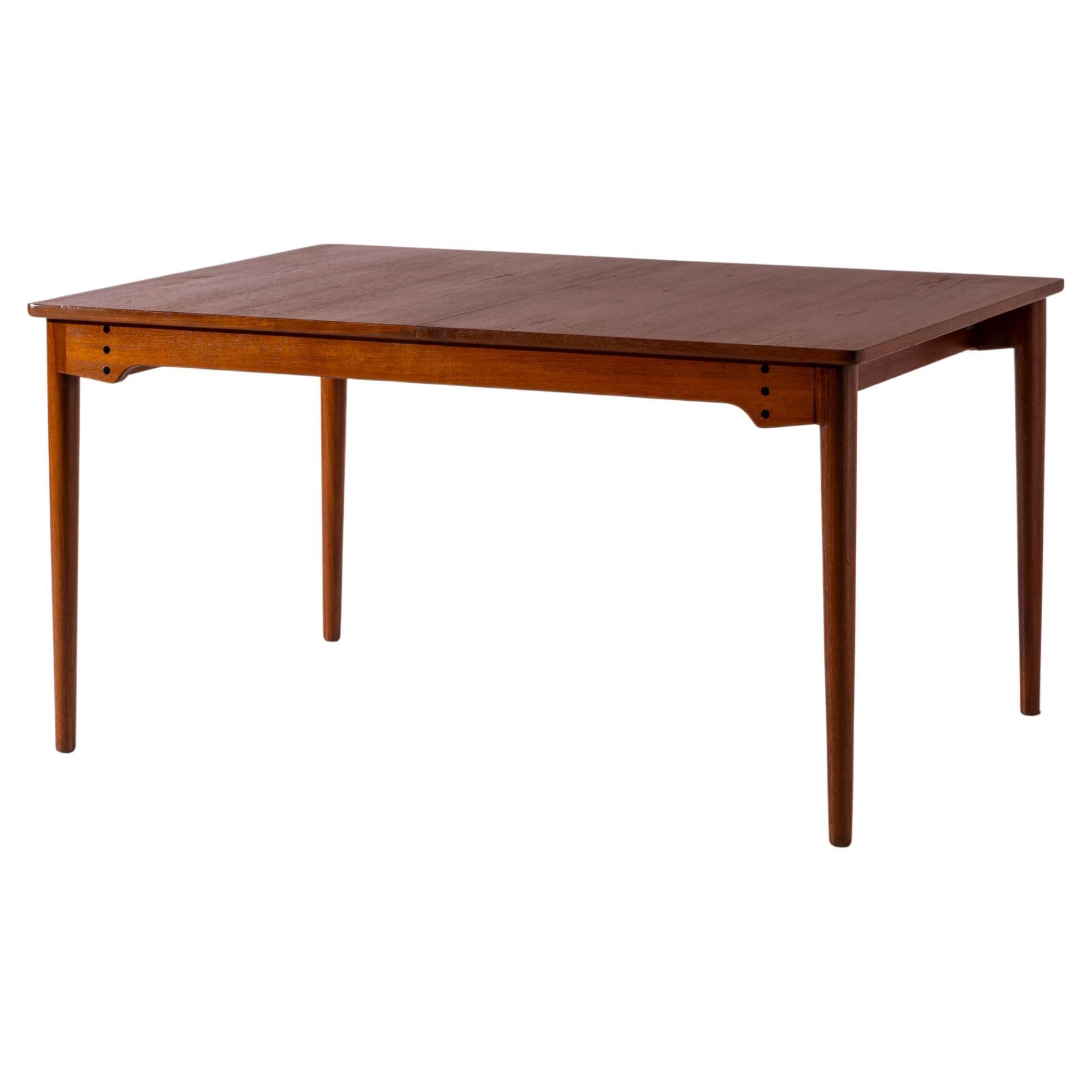 Finn Juhl Model B065 teak extendable dining table for Bovirke, Denmark, 1950s For Sale