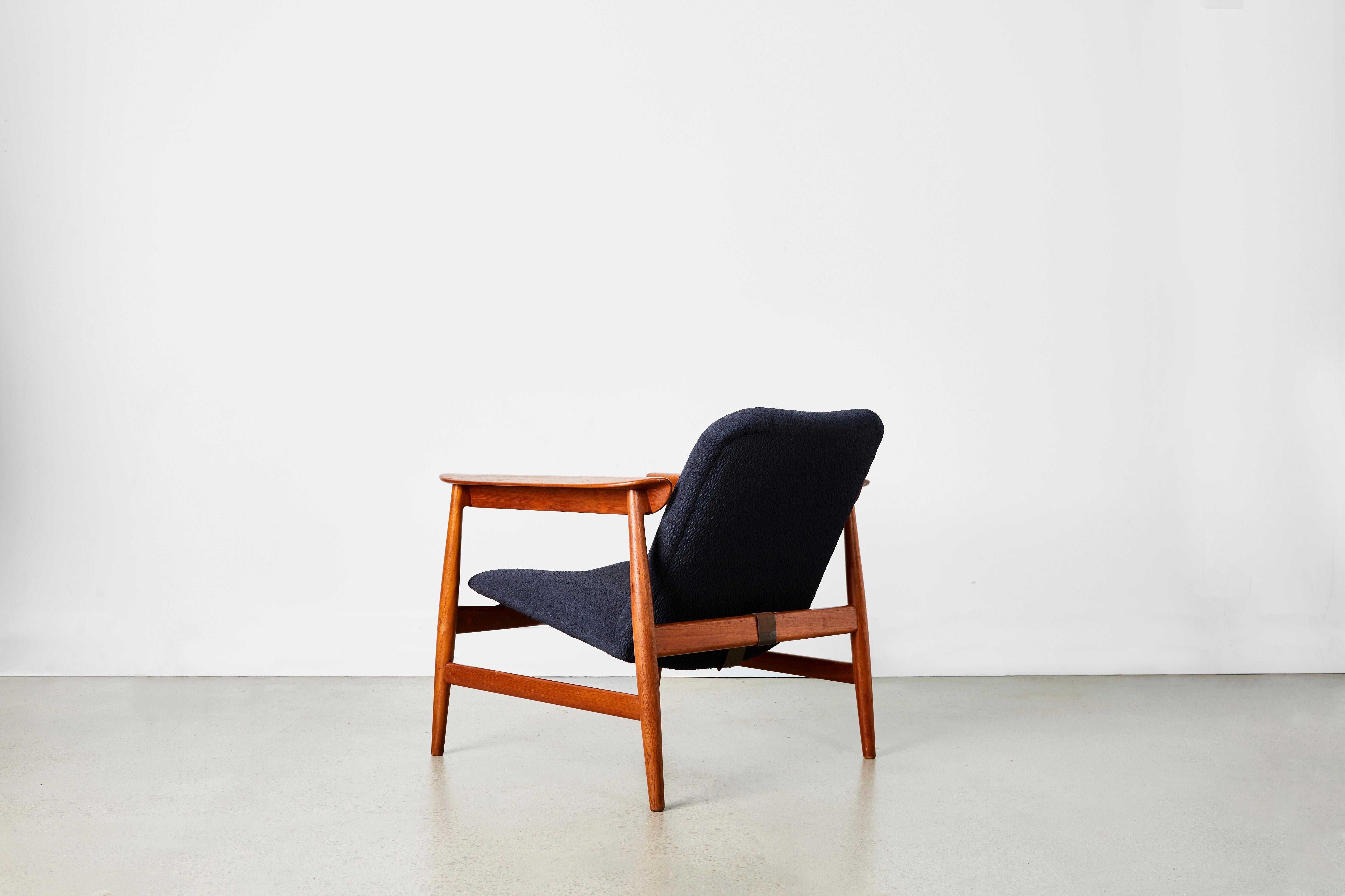 Danish Finn Juhl Model BO-118 Teak Lounge Chair for Bovirke For Sale