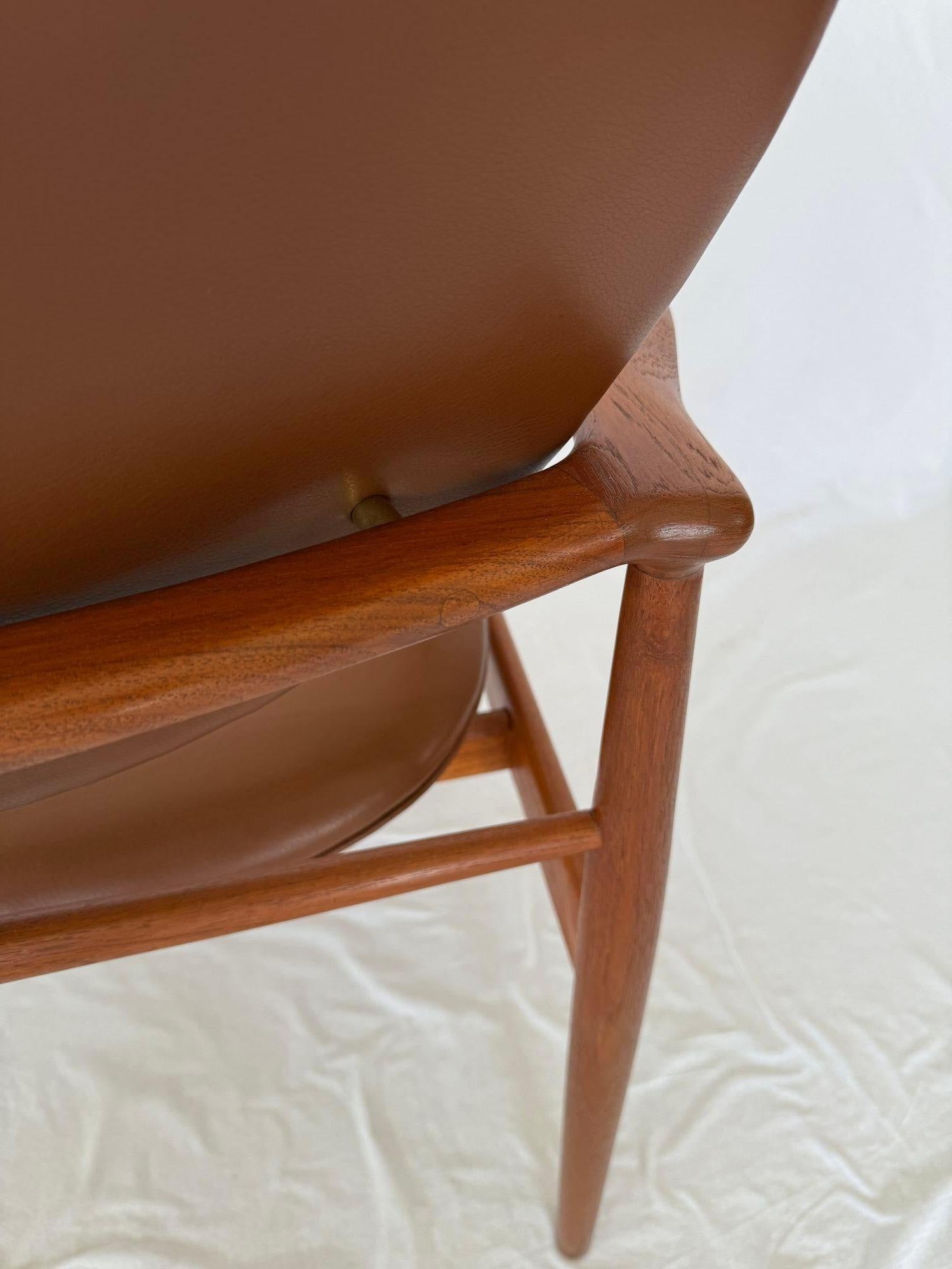 Sillón Finn Juhl NV-48 en venta 1