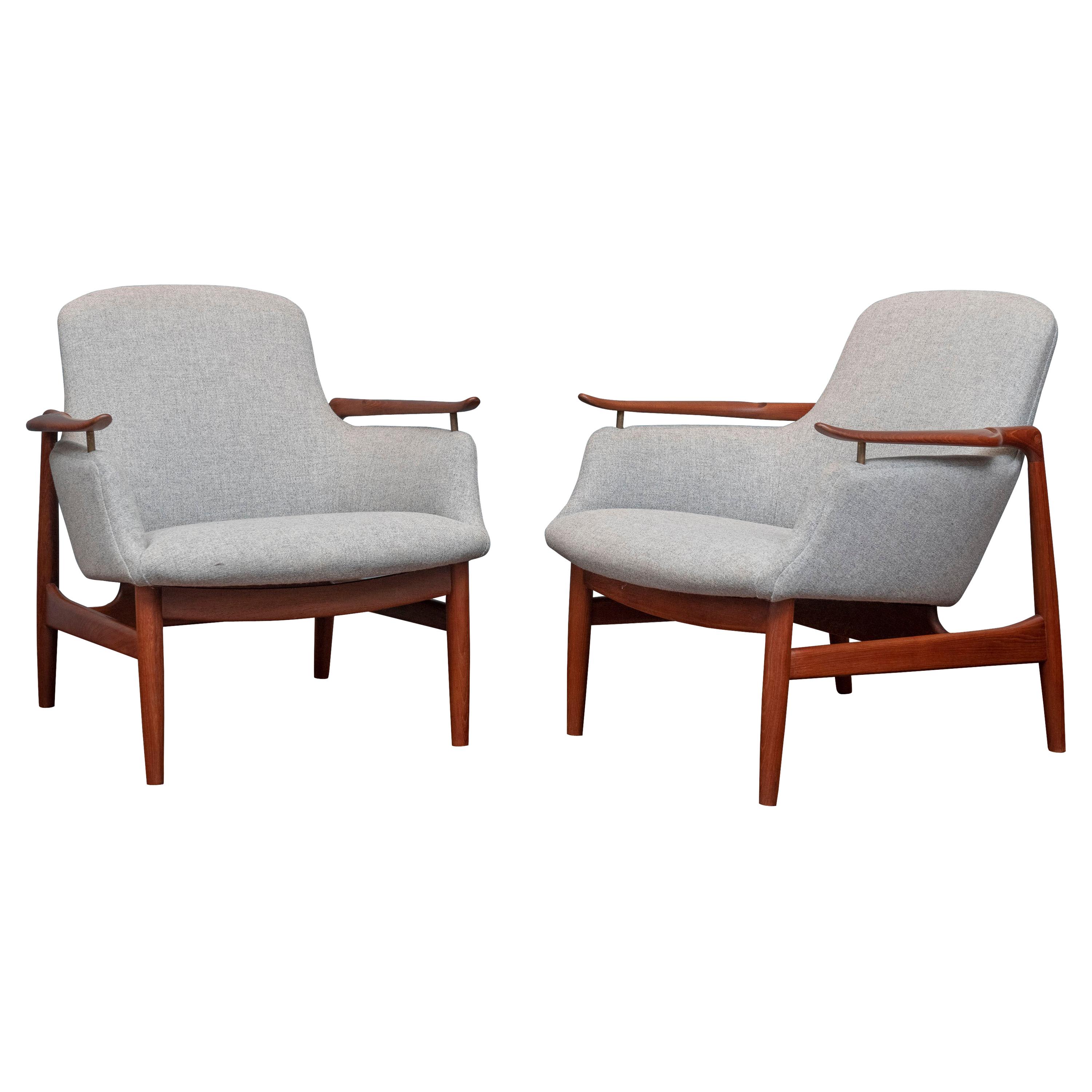 Finn Juhl NV-53 Lounge Chairs for Niels Vodder