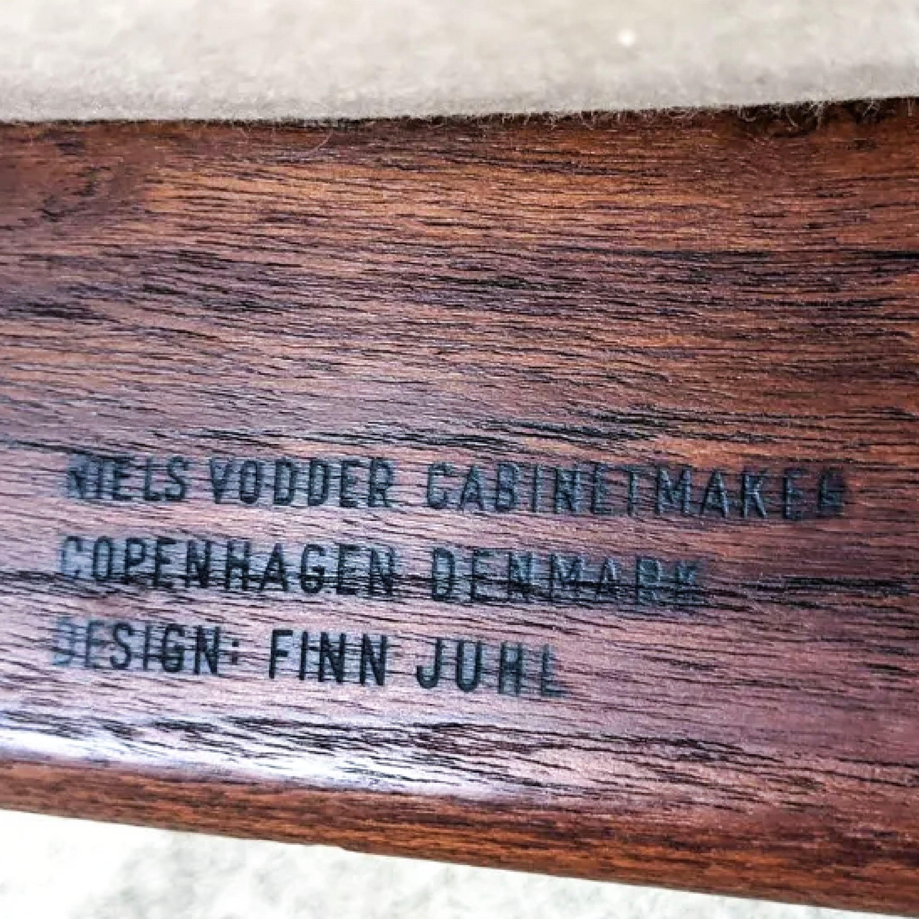 Mid-Century Modern Finn Juhl NV-53, Original Rosewood Lounge Chair, Niels Vodder, Denmark, 1953 For Sale