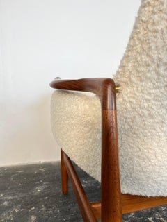 Finn Juhl, NV-53  Sofa von Niels Vodder aus Sandra Jordan Alpaka, CIRCA 1950er Jahre