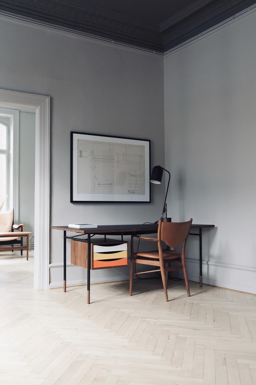 Finn Juhl Nyhavn Desk Wood and Black Lino with Tray Unit in Warm Colorway 6
