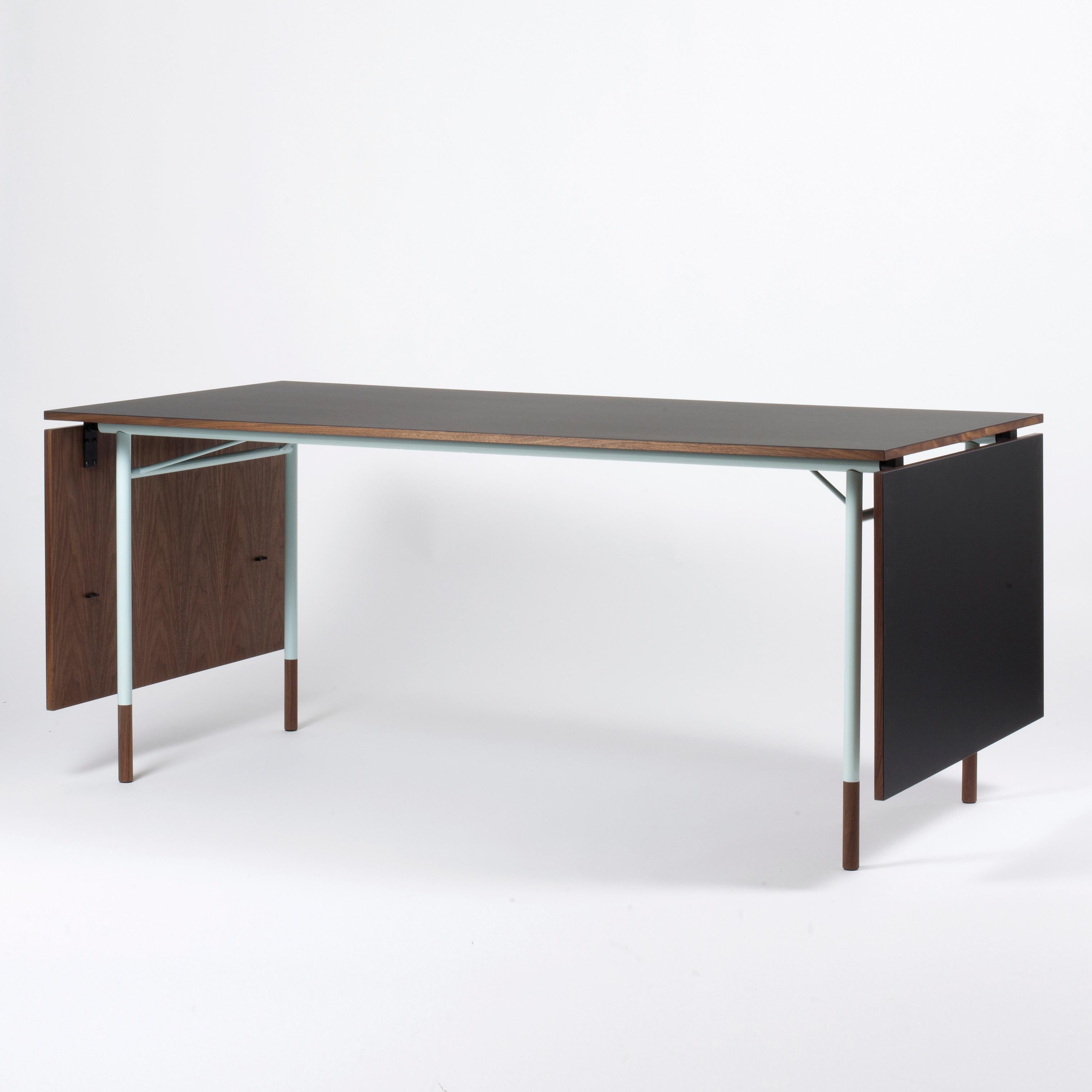 Contemporary Finn Juhl Nyhavn Dining Table with Two Drop Leaves, Lino and Wood