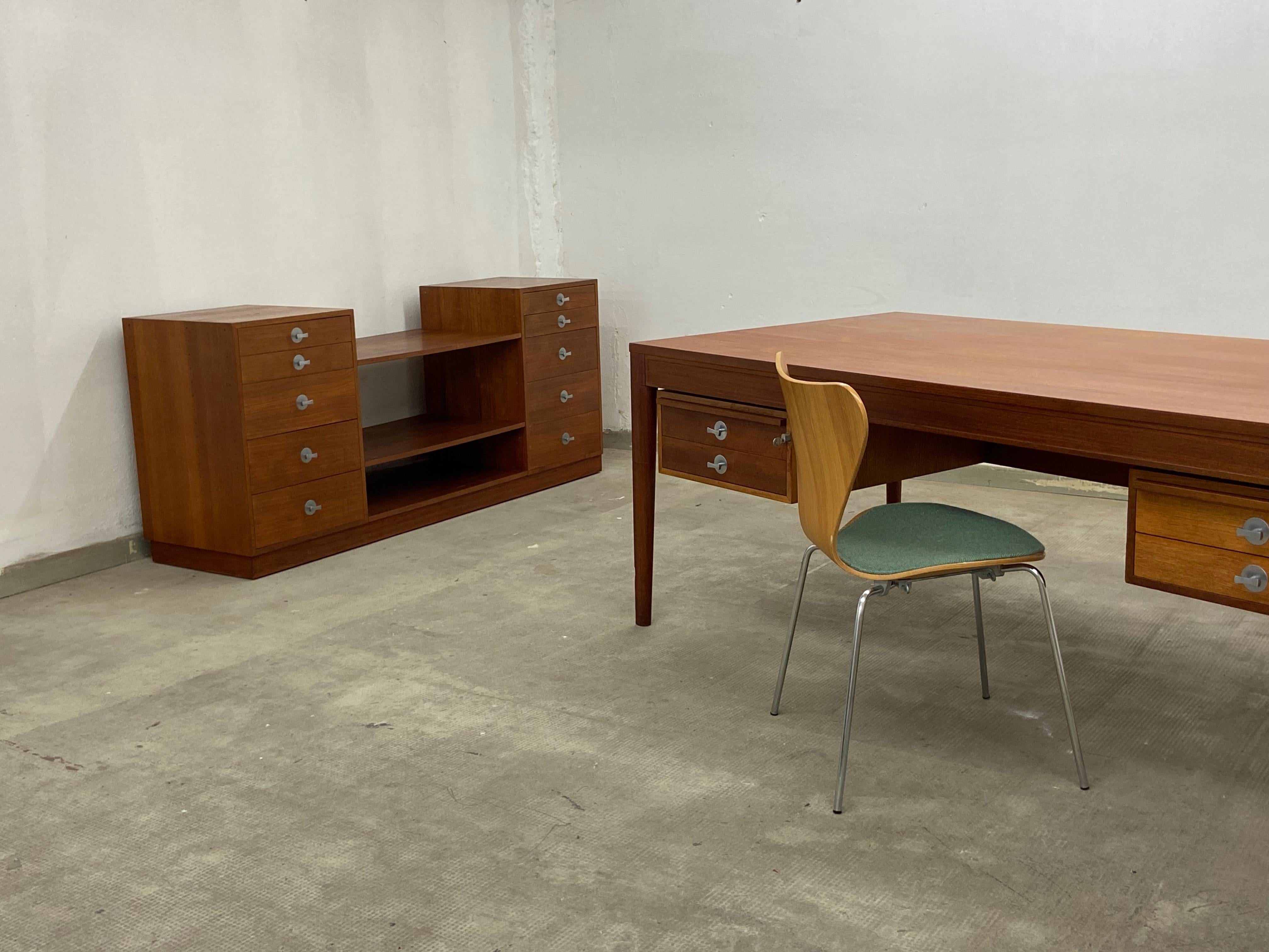 Finn Juhl Office Set 1x Teak Diplomat desk and 1x Teak sideboard by France & Søn 2