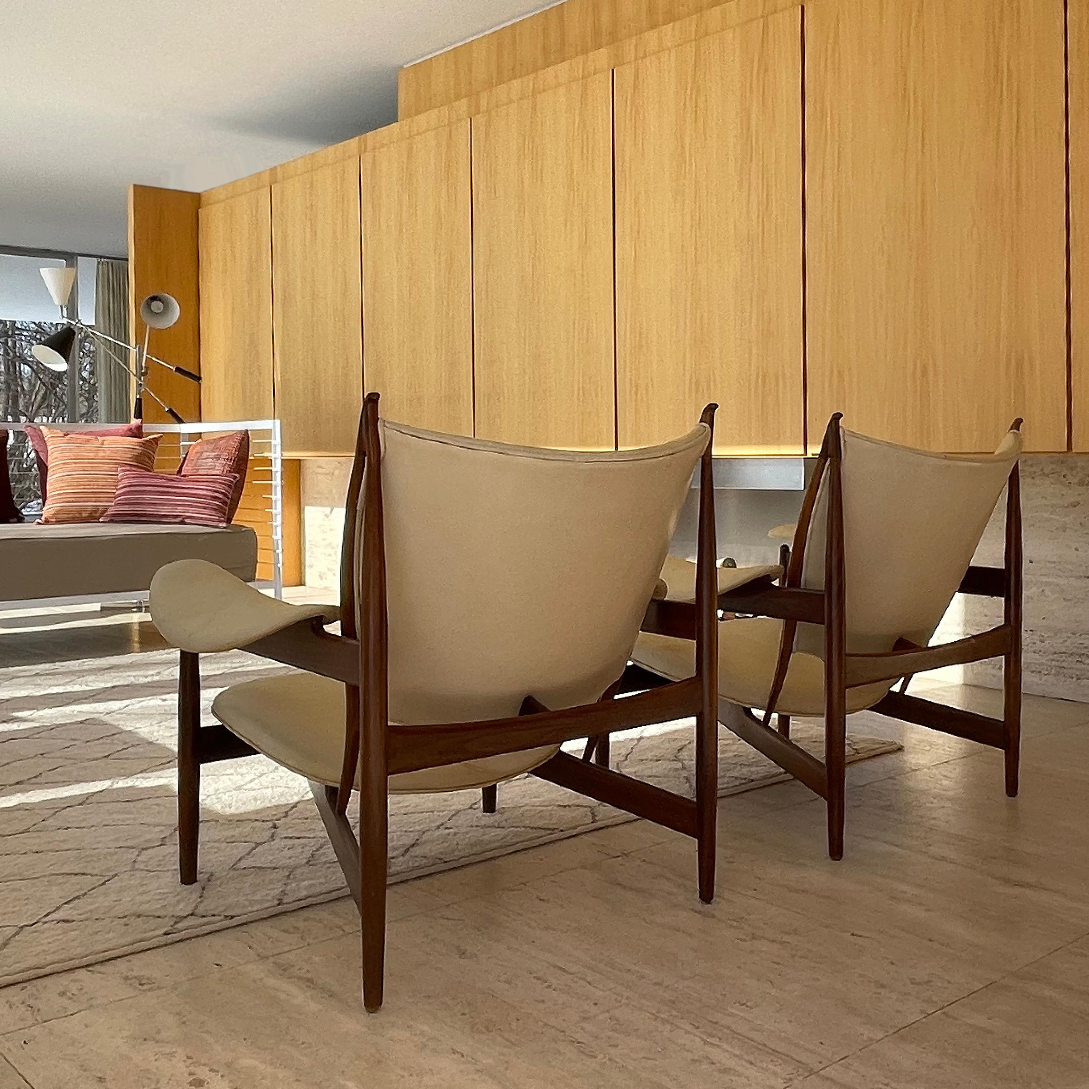 Paire de chaises Chieftain de Finn Juhl par Baker en vente 5
