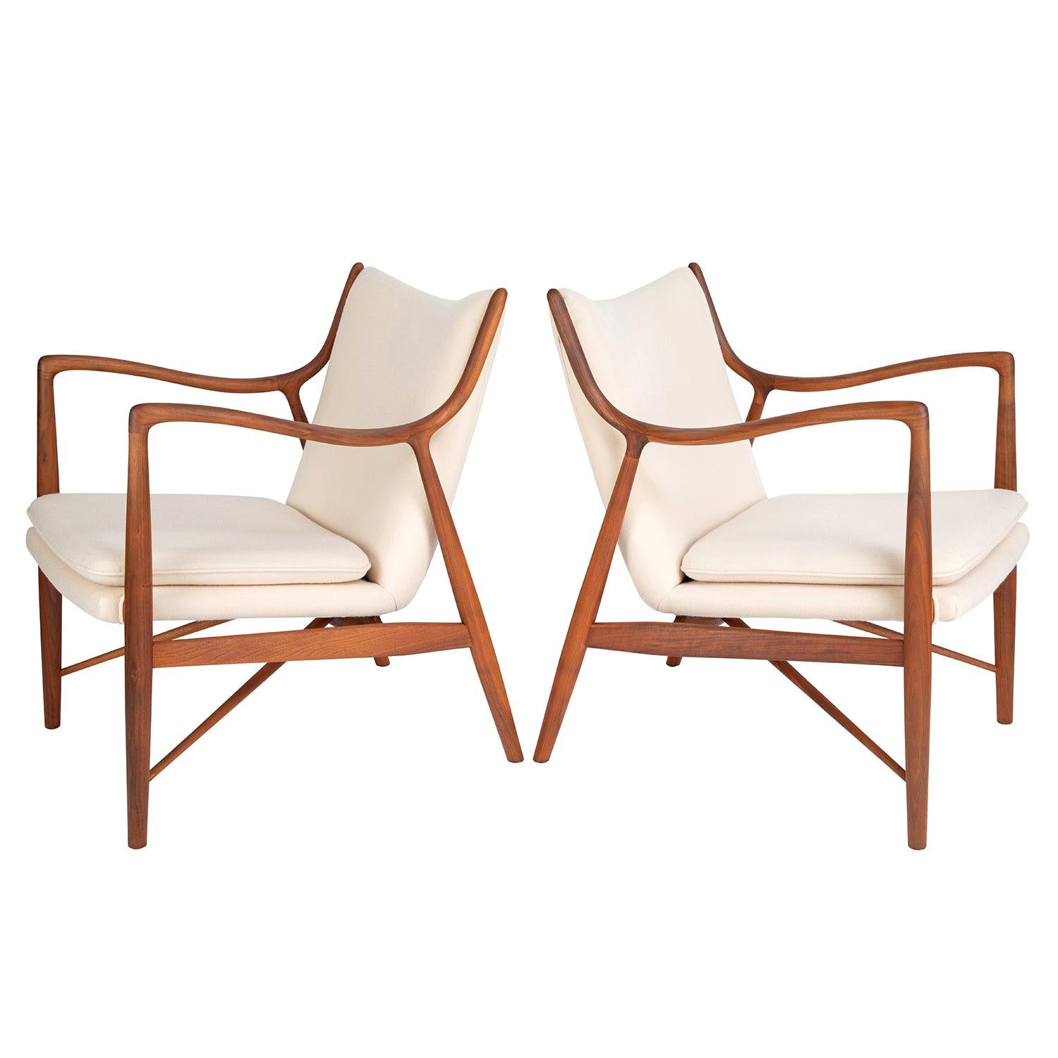 Finn Juhl Pair of Iconic "45" Lounge Chairs, 1950s