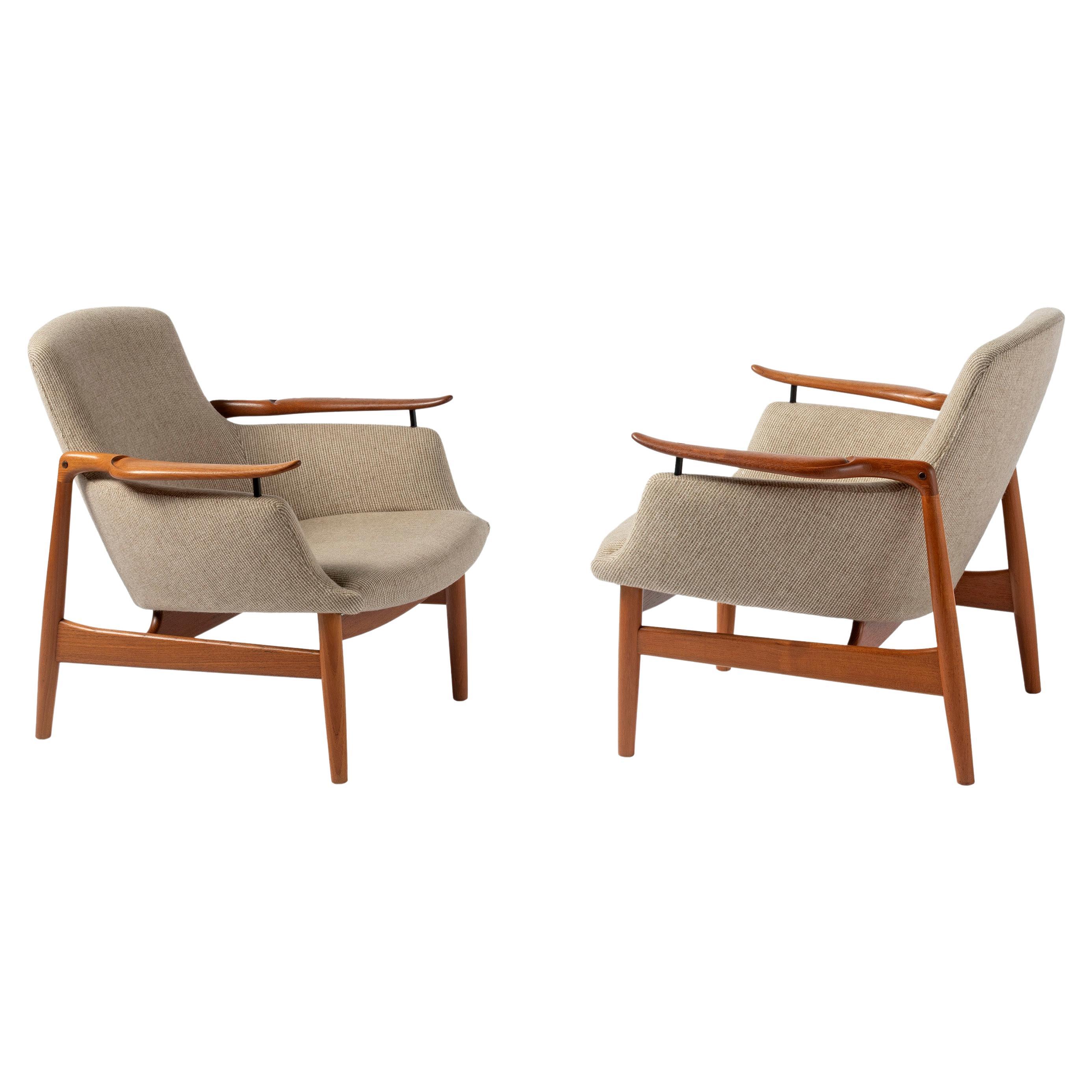 Finn Juhl Pair of Original Vintage NV-53 Chairs, c1950s