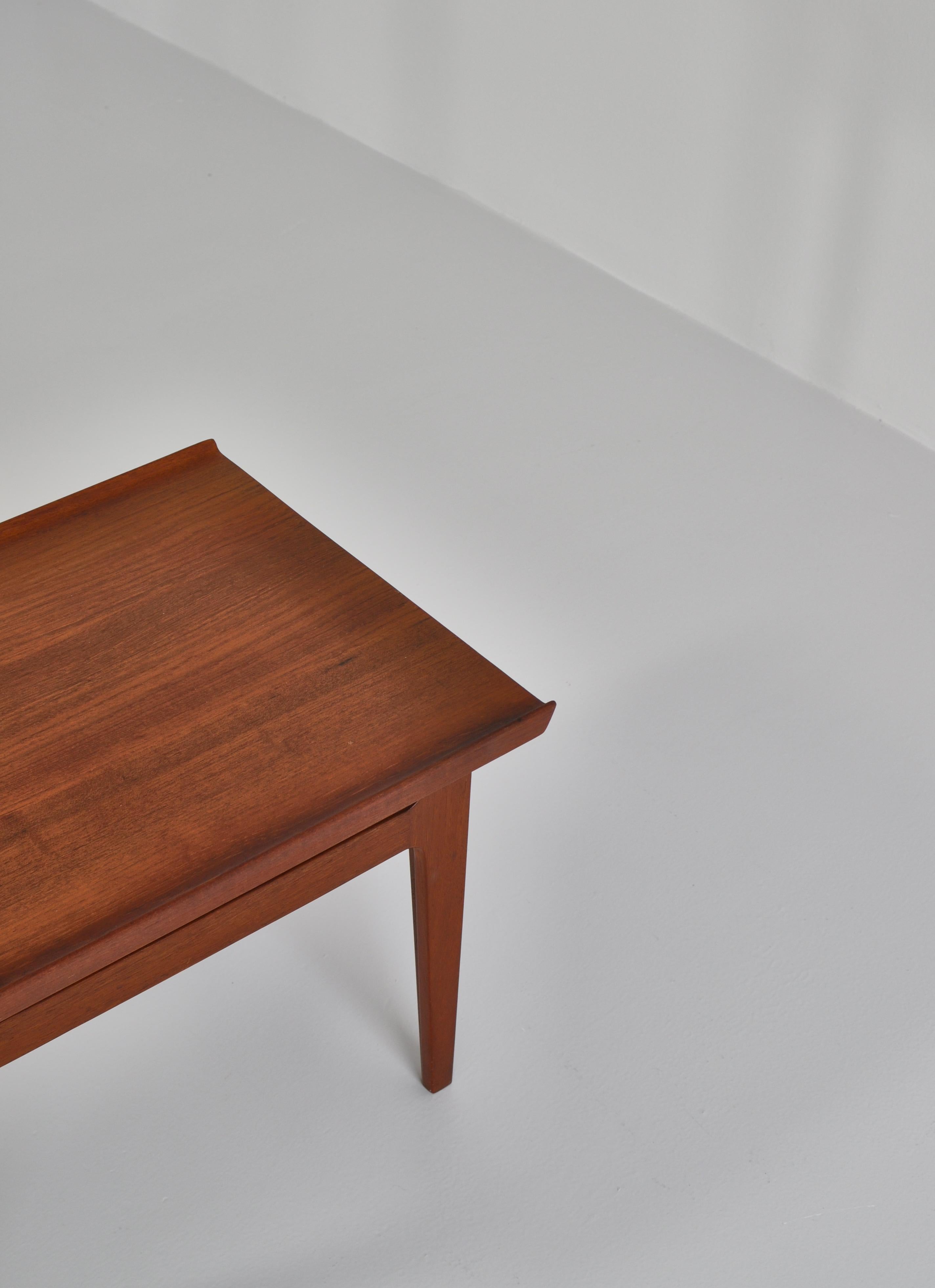 Danish Finn Juhl Pair of Side Tables in Solid Teakwood by France & Son, 1959