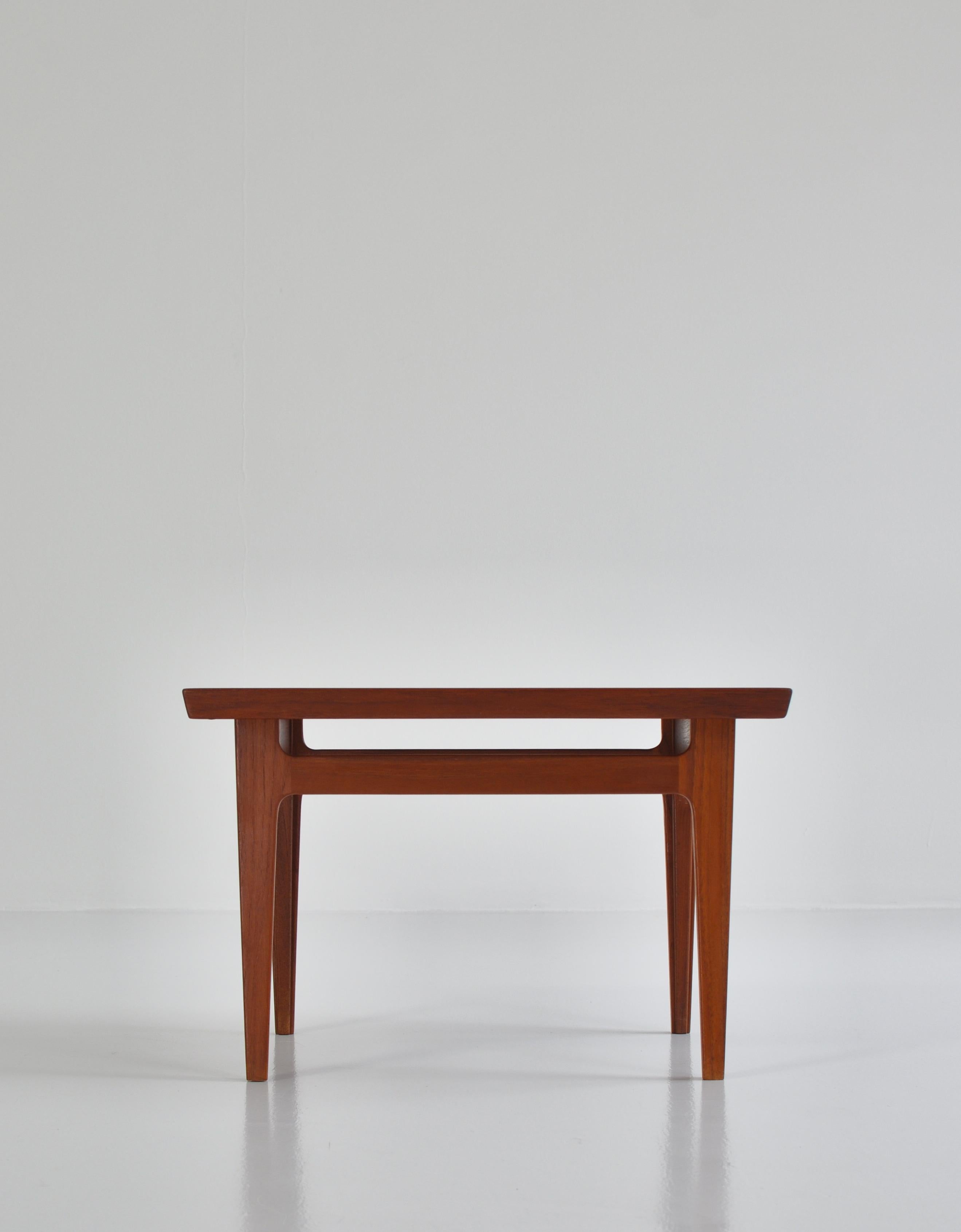 Finn Juhl Pair of Side Tables in Solid Teakwood by France & Son, 1959 2