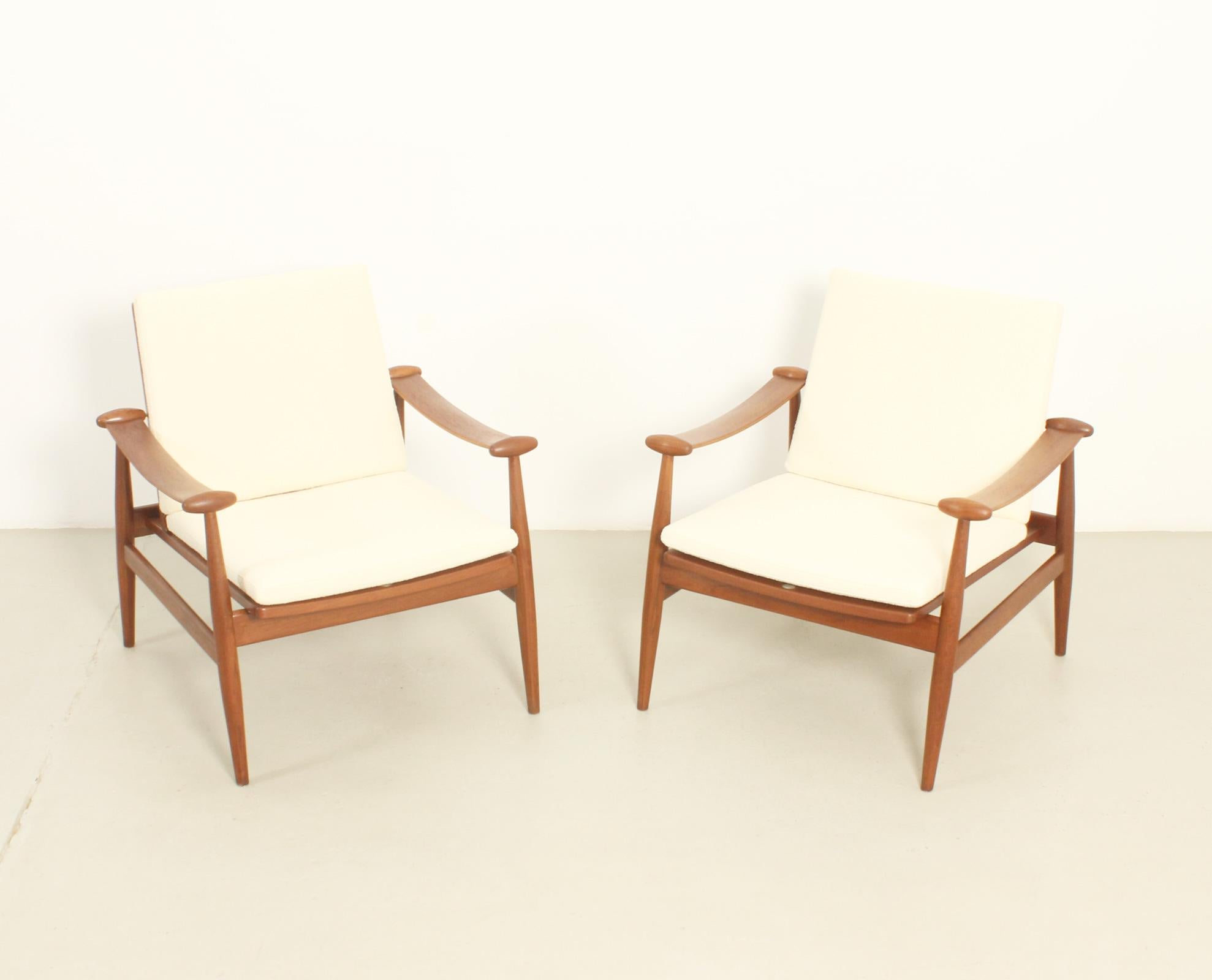 Paire de chaises Spade de Finn Juhl pour France & Søn, Danemark, années 1960 Bon état - En vente à Barcelona, ES