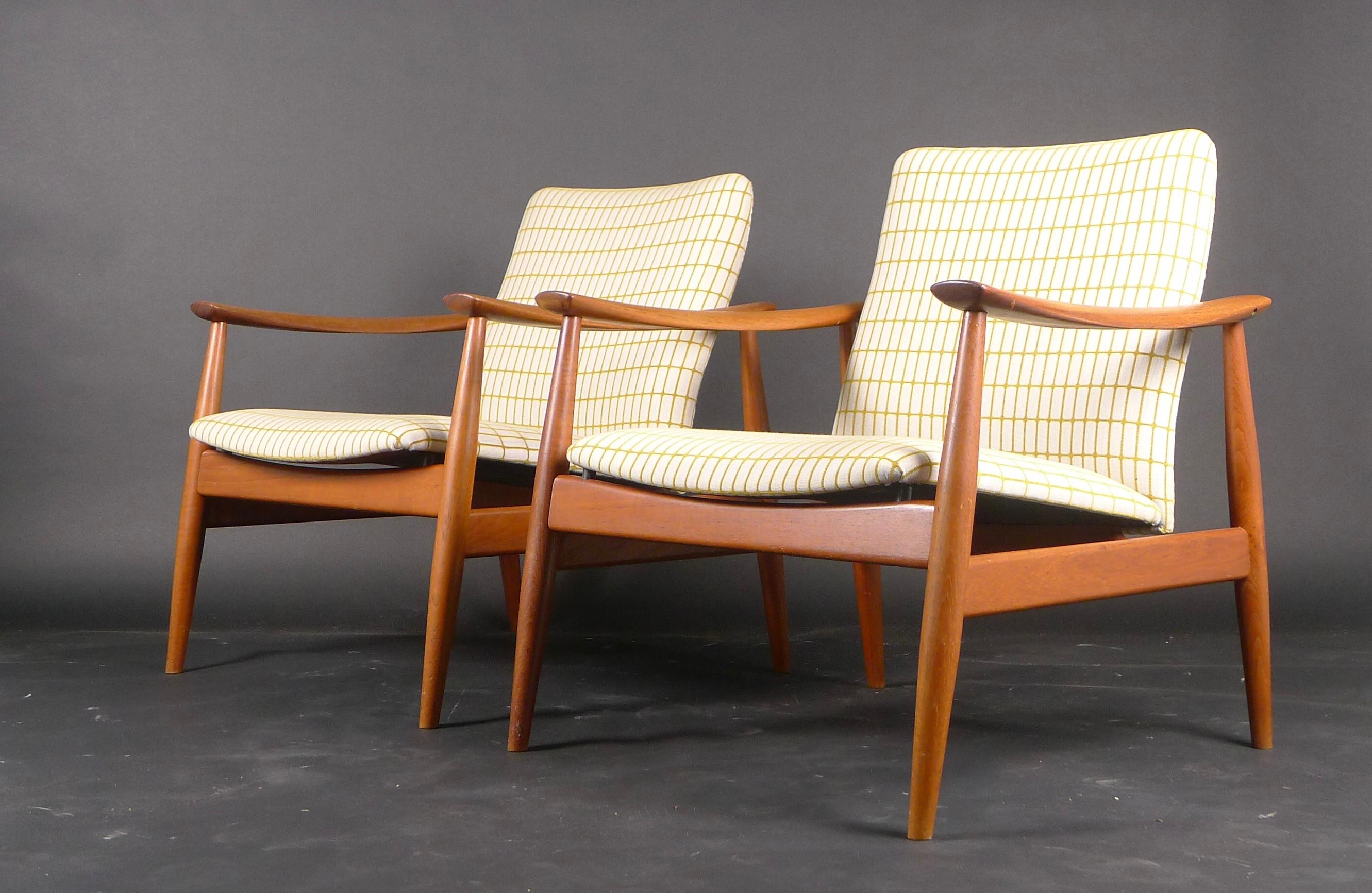 Finn Juhl, Pair of Teak Easy Chairs, Model Fd138, France & Son, 1959 In Good Condition For Sale In Wargrave, Berkshire