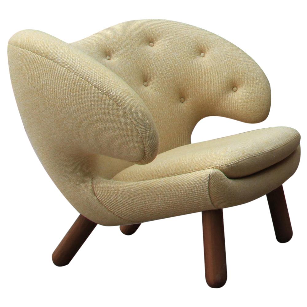 Finn Juhl Pelican Chair, Fabric and Wood