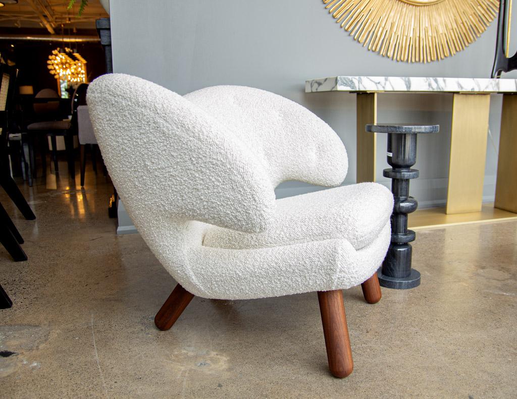 Finn Juhl Pelican Chair For Sale 10