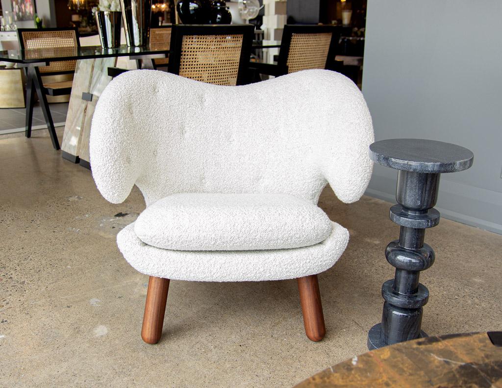 Finn Juhl Pelican Chair For Sale 12