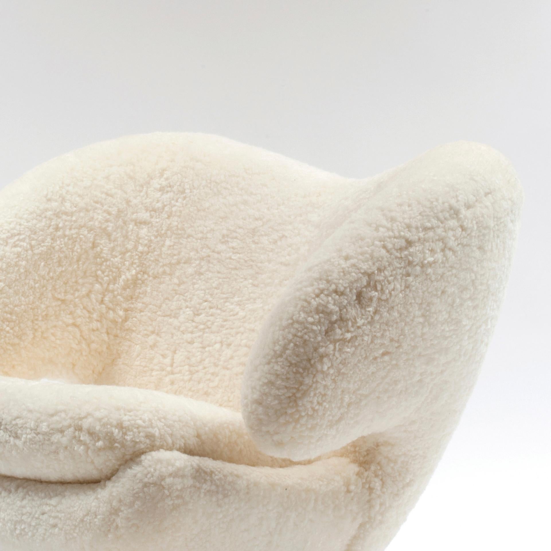Modern Finn Juhl Pelican Chair