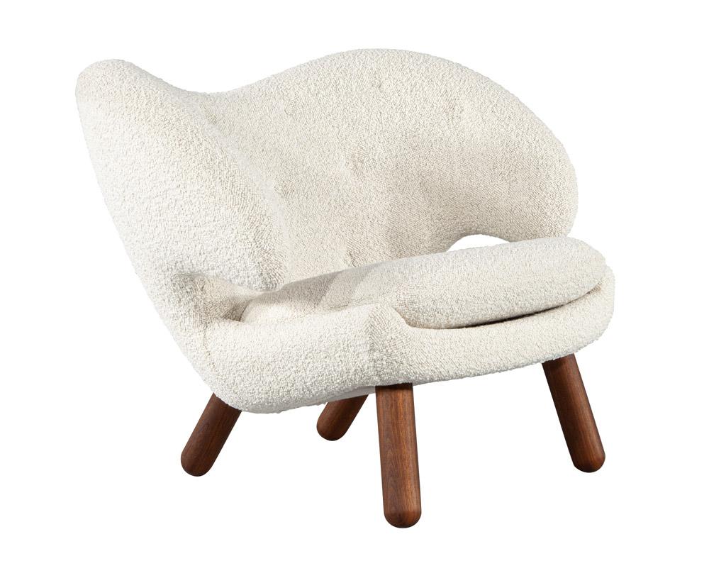 Modern Finn Juhl Pelican Chair For Sale