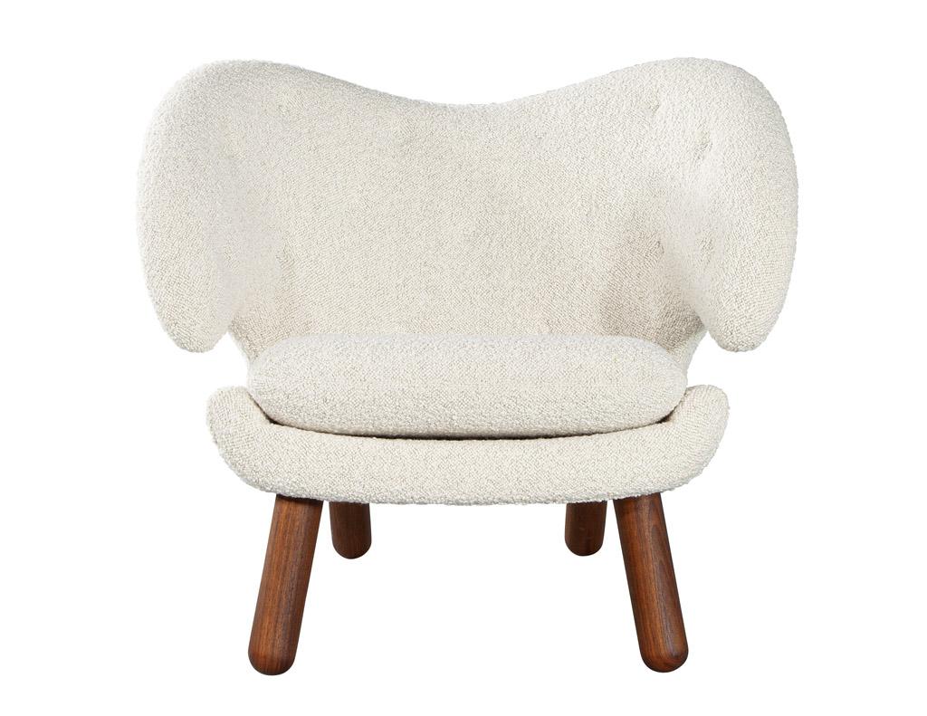 Fabric Finn Juhl Pelican Chair For Sale
